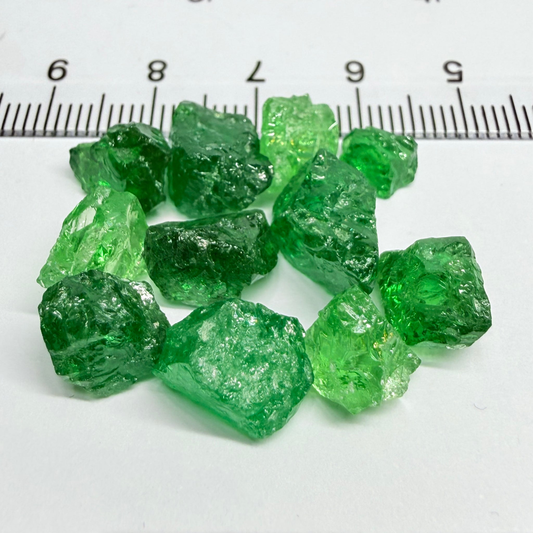 Tsavorite Lot, 44.07ct, Tanzania, Untreated Unheated, veils and large cracks, 1.61ct-6.36ct