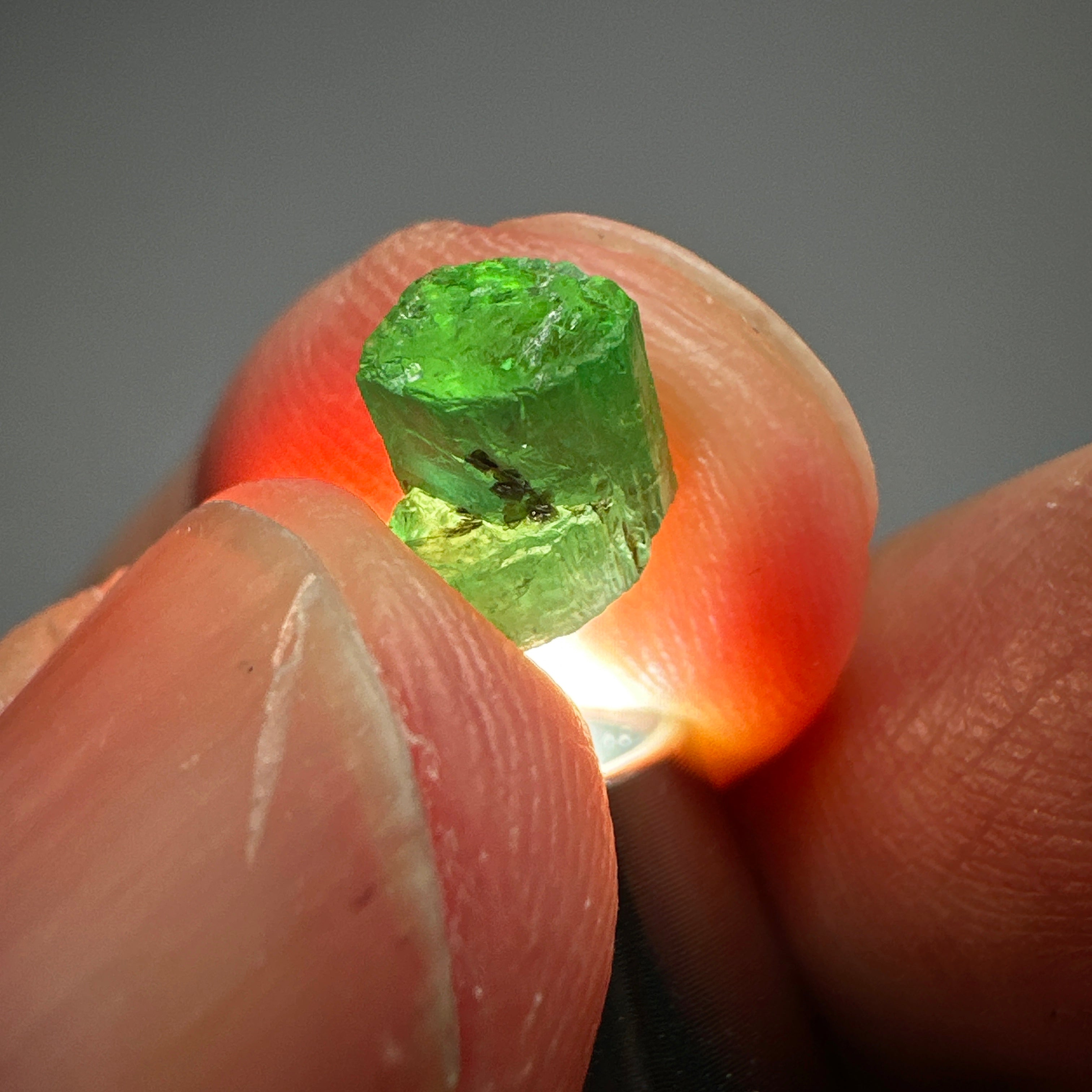 1.56ct Emerald Crystal. Tanzania. No oil, Untreated Unheated.