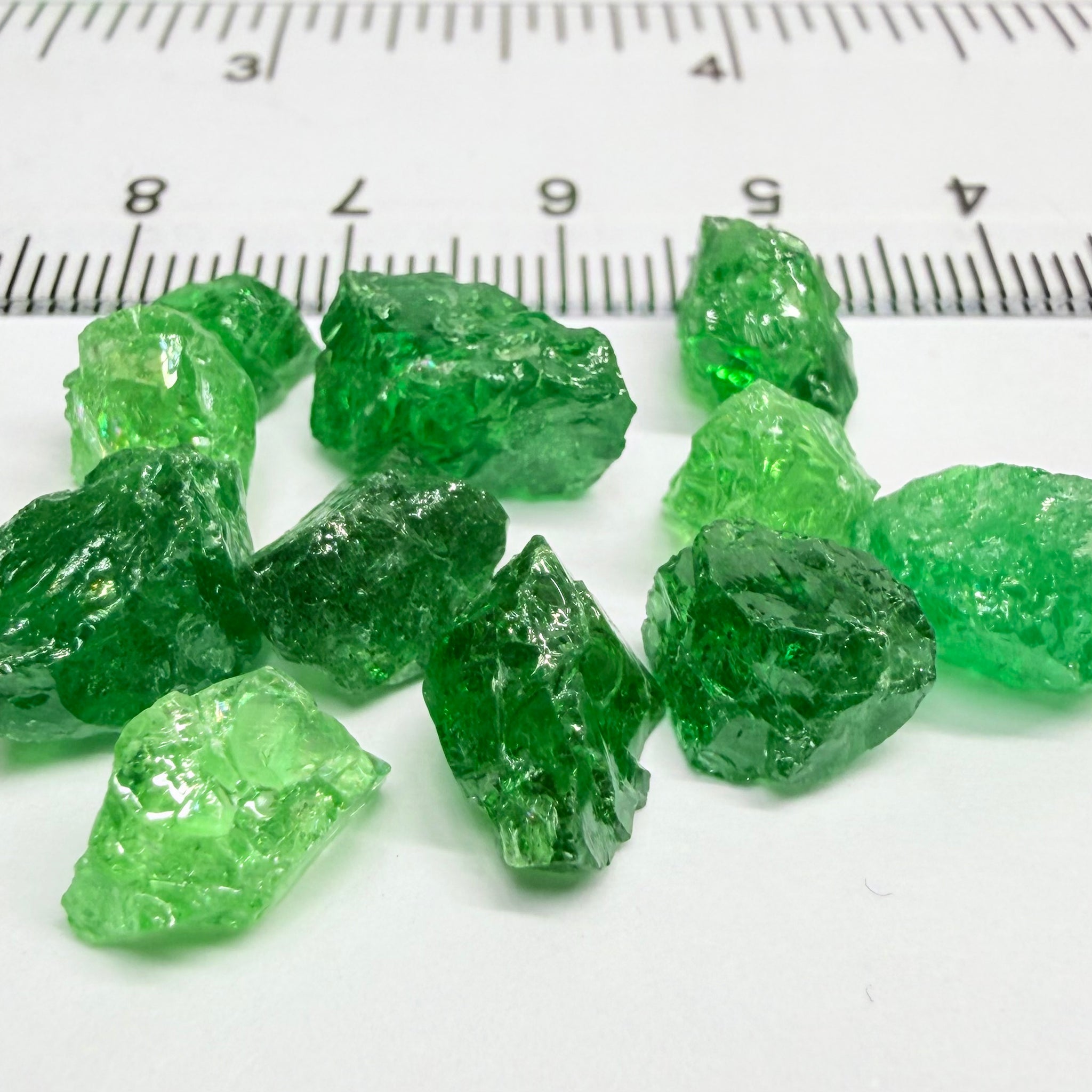 Tsavorite Lot, 44.07ct, Tanzania, Untreated Unheated, veils and large cracks, 1.61ct-6.36ct