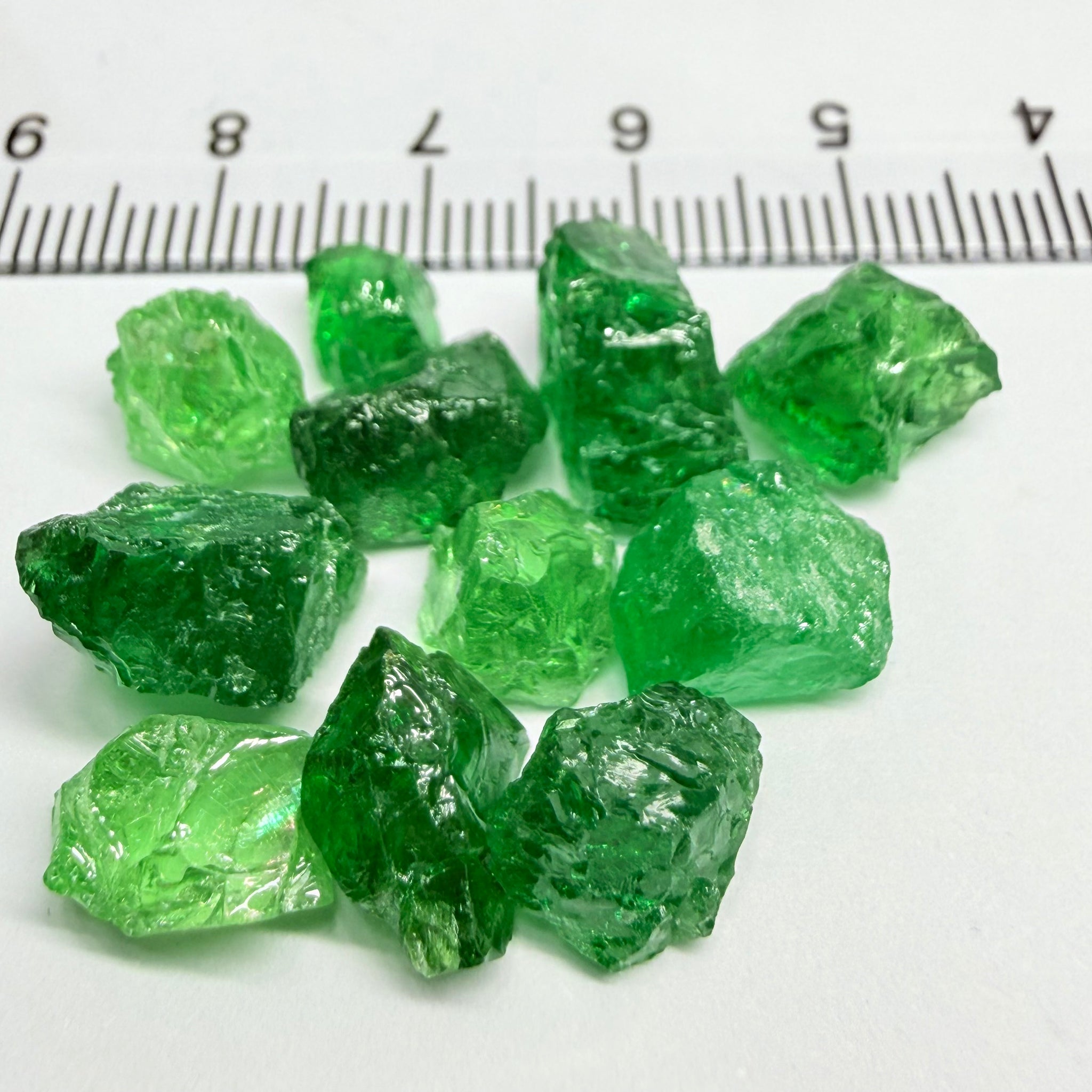 Tsavorite Lot, 44.07ct, Tanzania, Untreated Unheated, veils and large cracks, 1.61ct-6.36ct