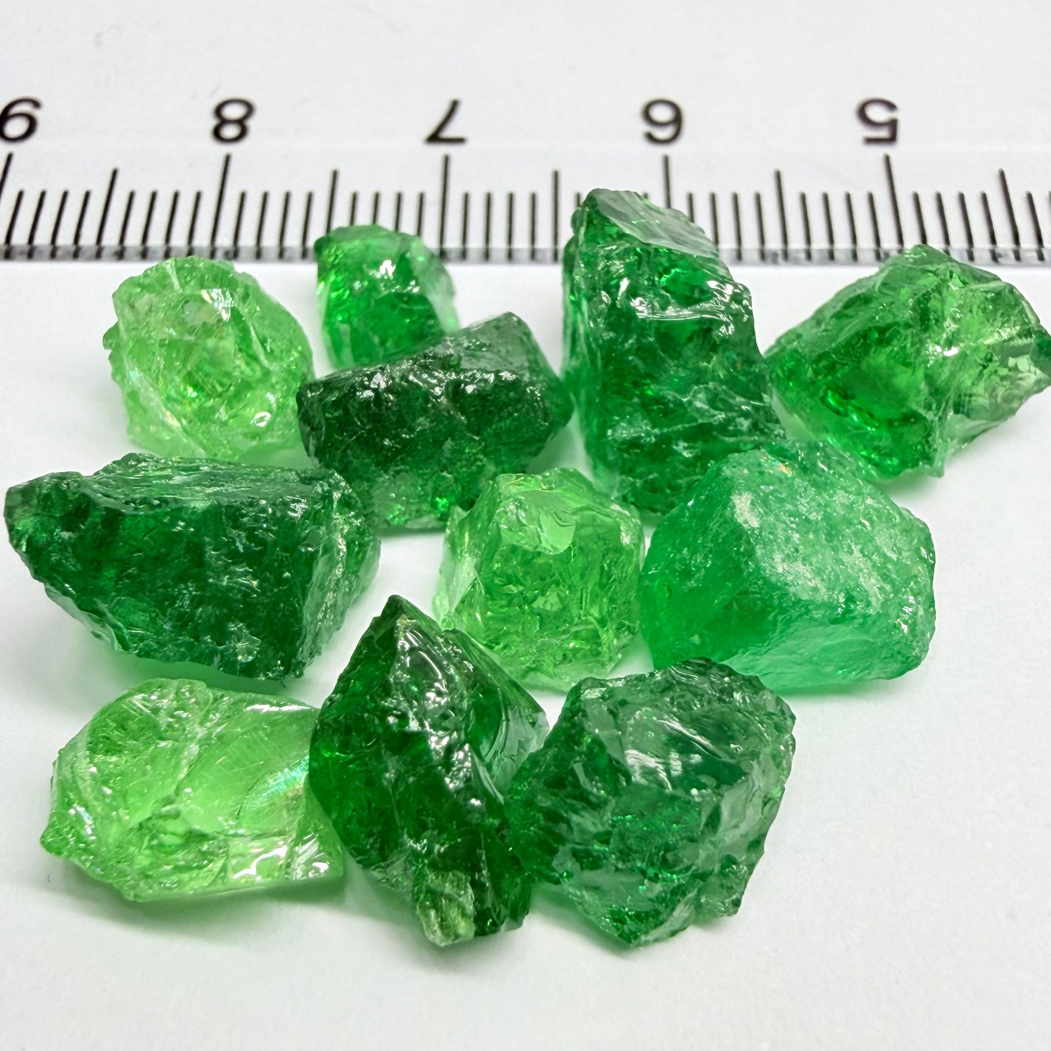 Tsavorite Lot, 44.07ct, Tanzania, Untreated Unheated, veils and large cracks, 1.61ct-6.36ct