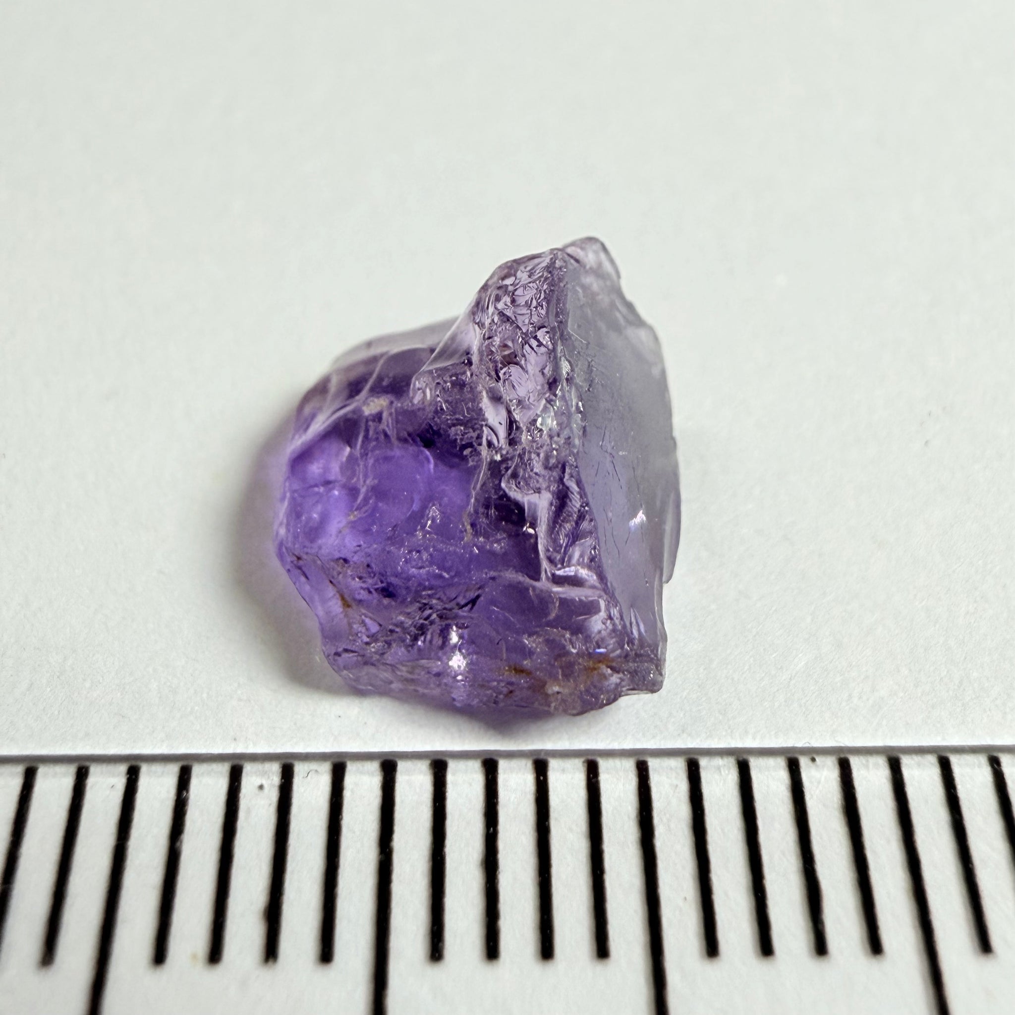 Purple Scapolite, 2.92ct, Tanzania, Untreated Unheated, vs-vvs, note shape