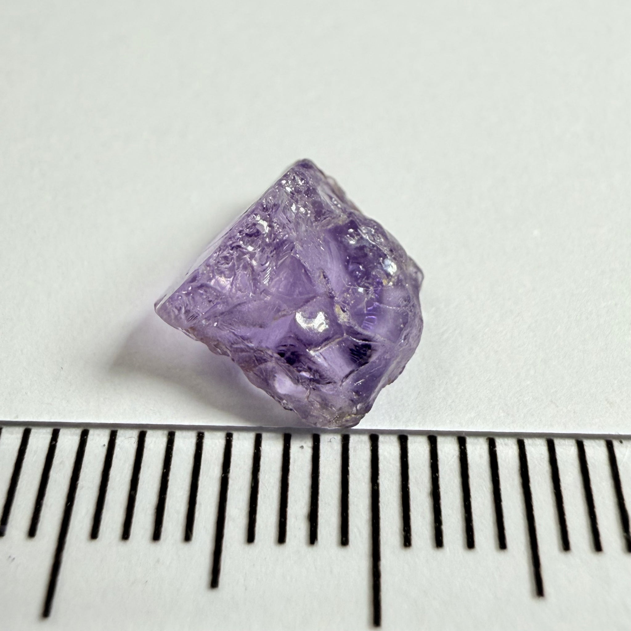 Purple Scapolite, 2.92ct, Tanzania, Untreated Unheated, vs-vvs, note shape