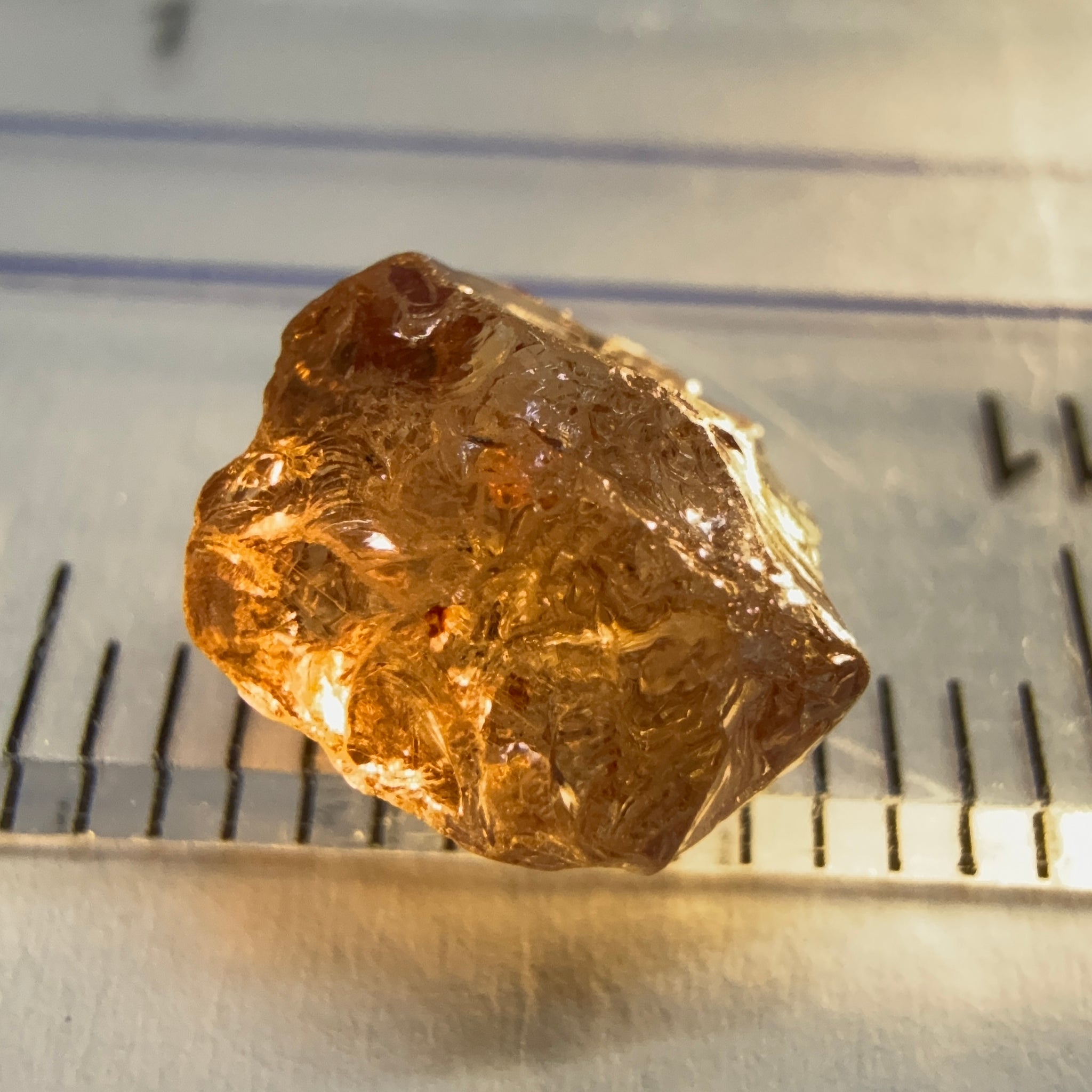 Colour Change Garnet, 2.71ct, Tanzania, Untreated Unheated, slight inclusions on the outside, rest clean