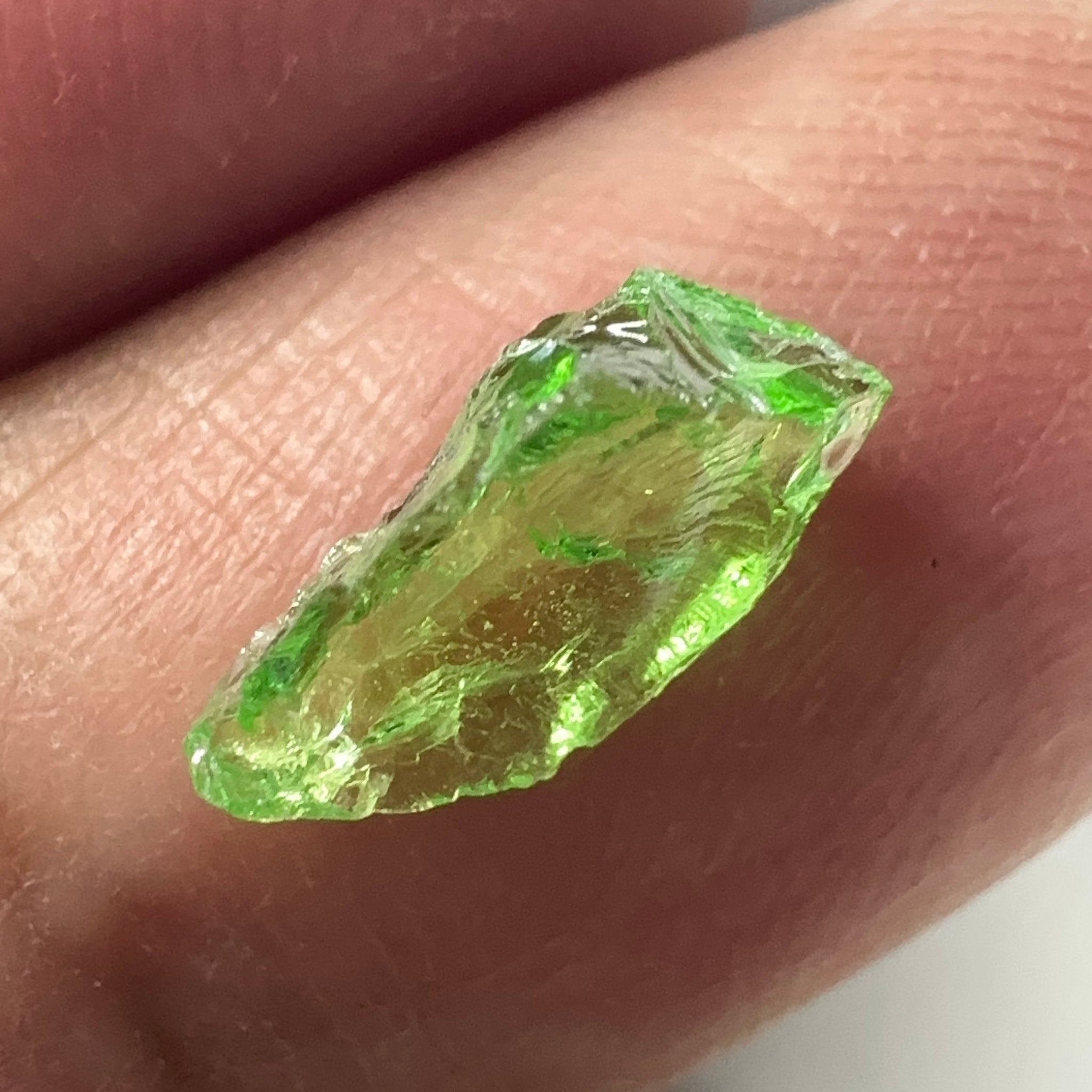 Tsavorite, 1.42ct, Tanzania, Untreated Unheated, slight veils