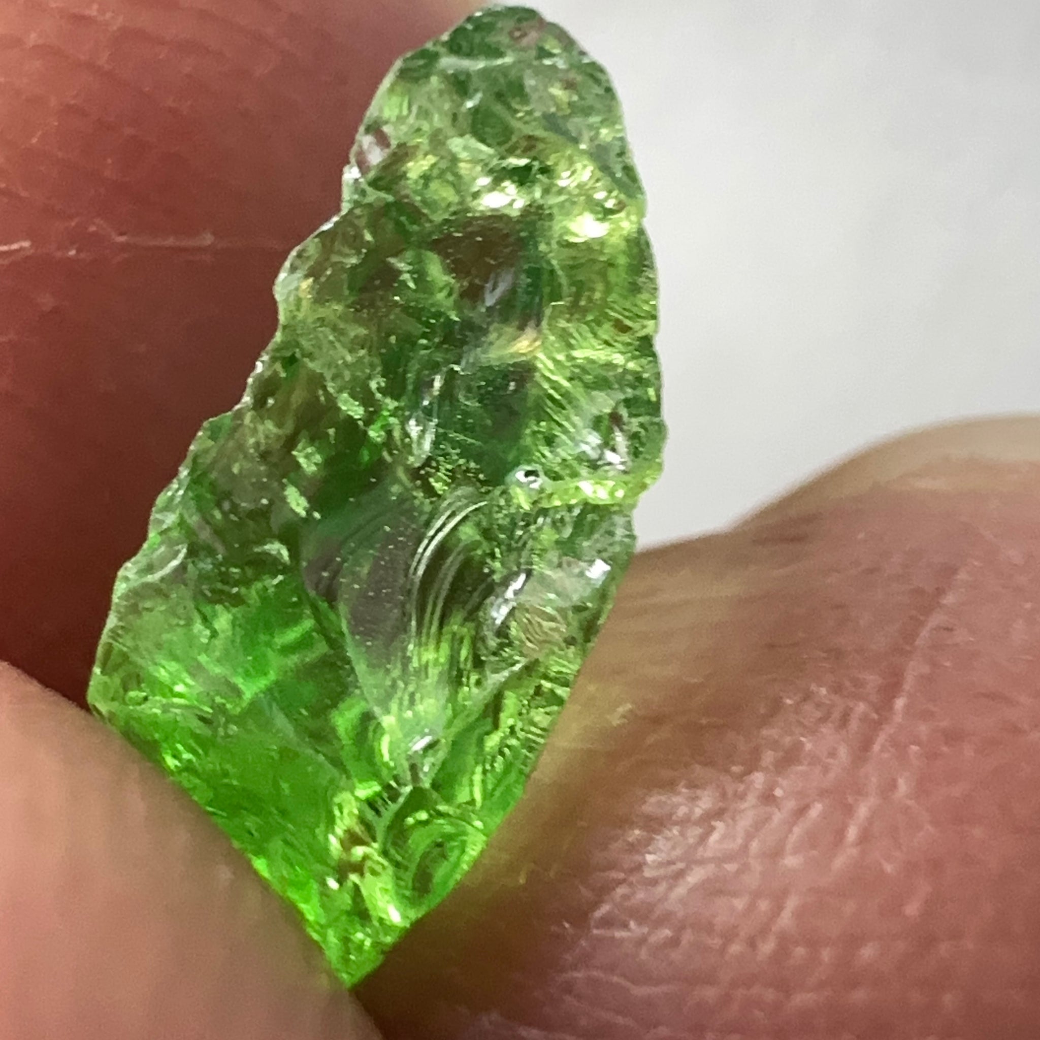 Tsavorite, 1.42ct, Tanzania, Untreated Unheated, slight veils