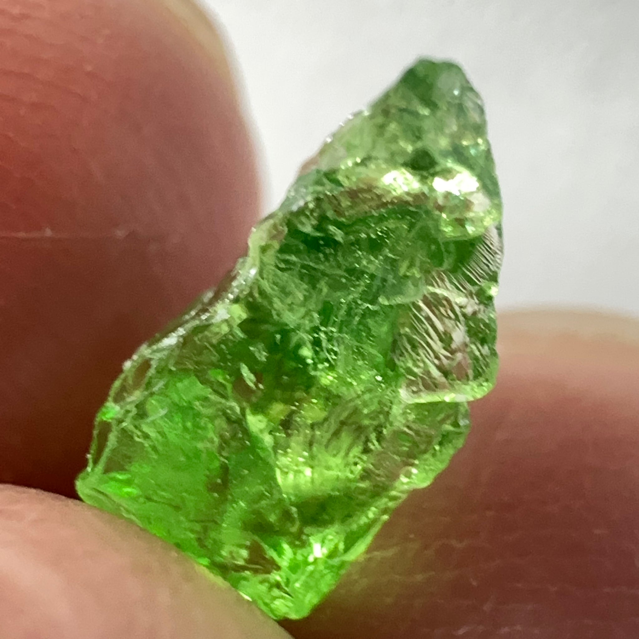Tsavorite, 1.42ct, Tanzania, Untreated Unheated, slight veils
