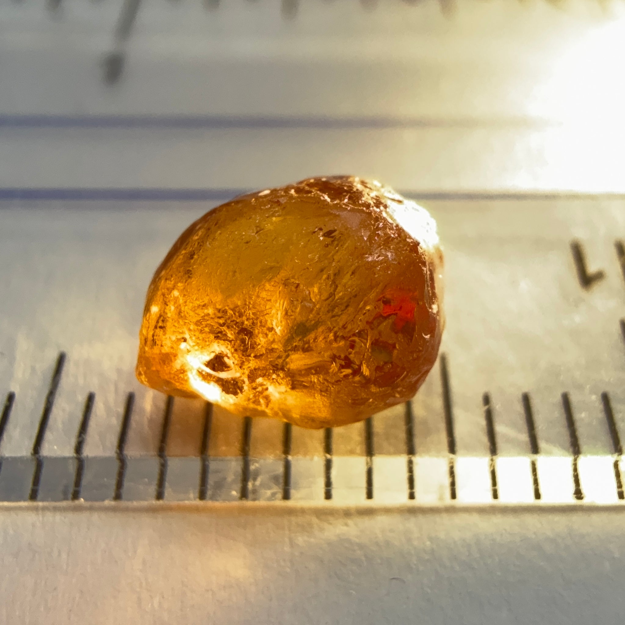 Colour Shift/Change Garnet, 2.37ct, Tanzania, Untreated Unheated, vvs-if