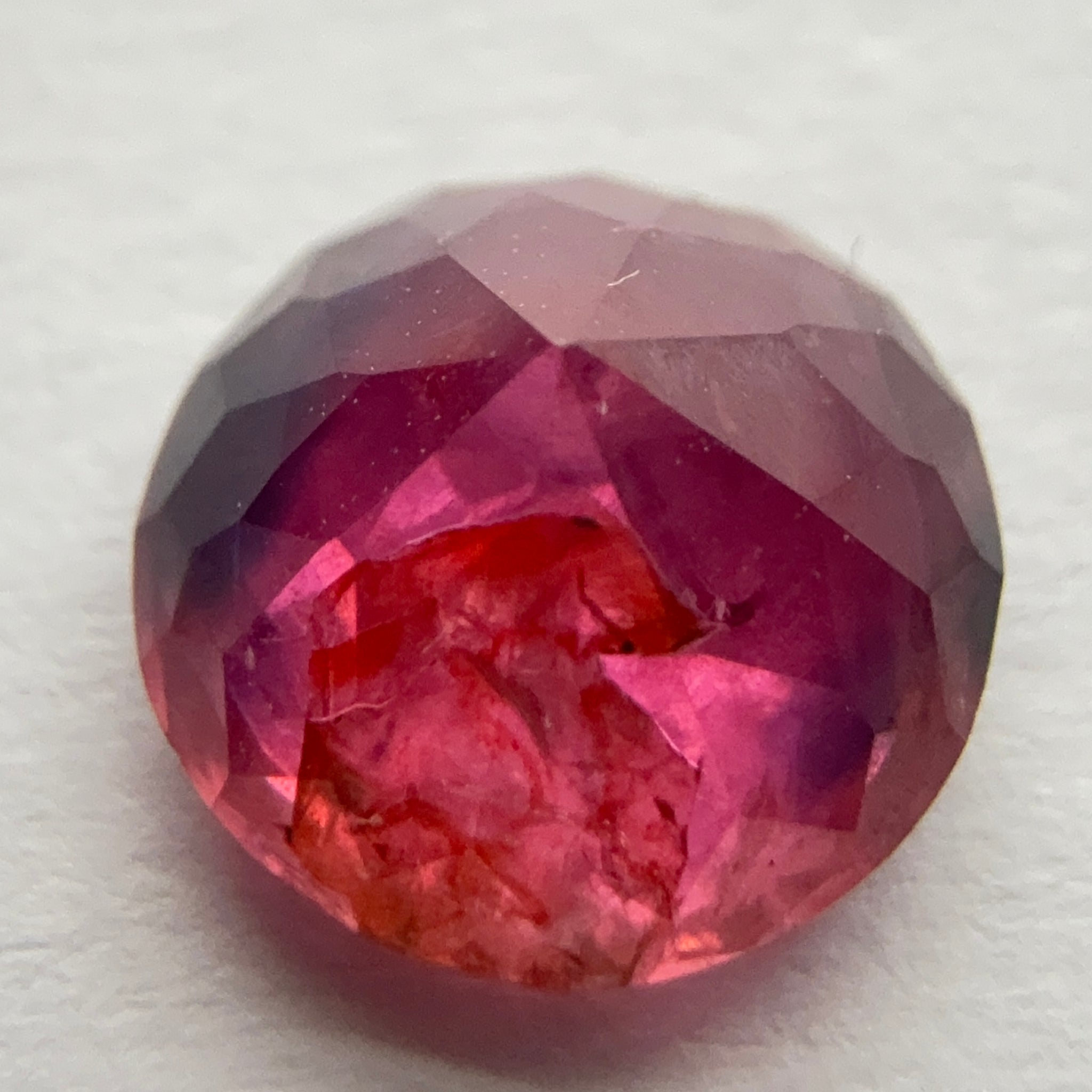 Winza Sapphire, native cut in Tanzania, 1.80ct, Winza, Tanzania, Untreated Unheated, pictures taken on a gem display ring, have a look