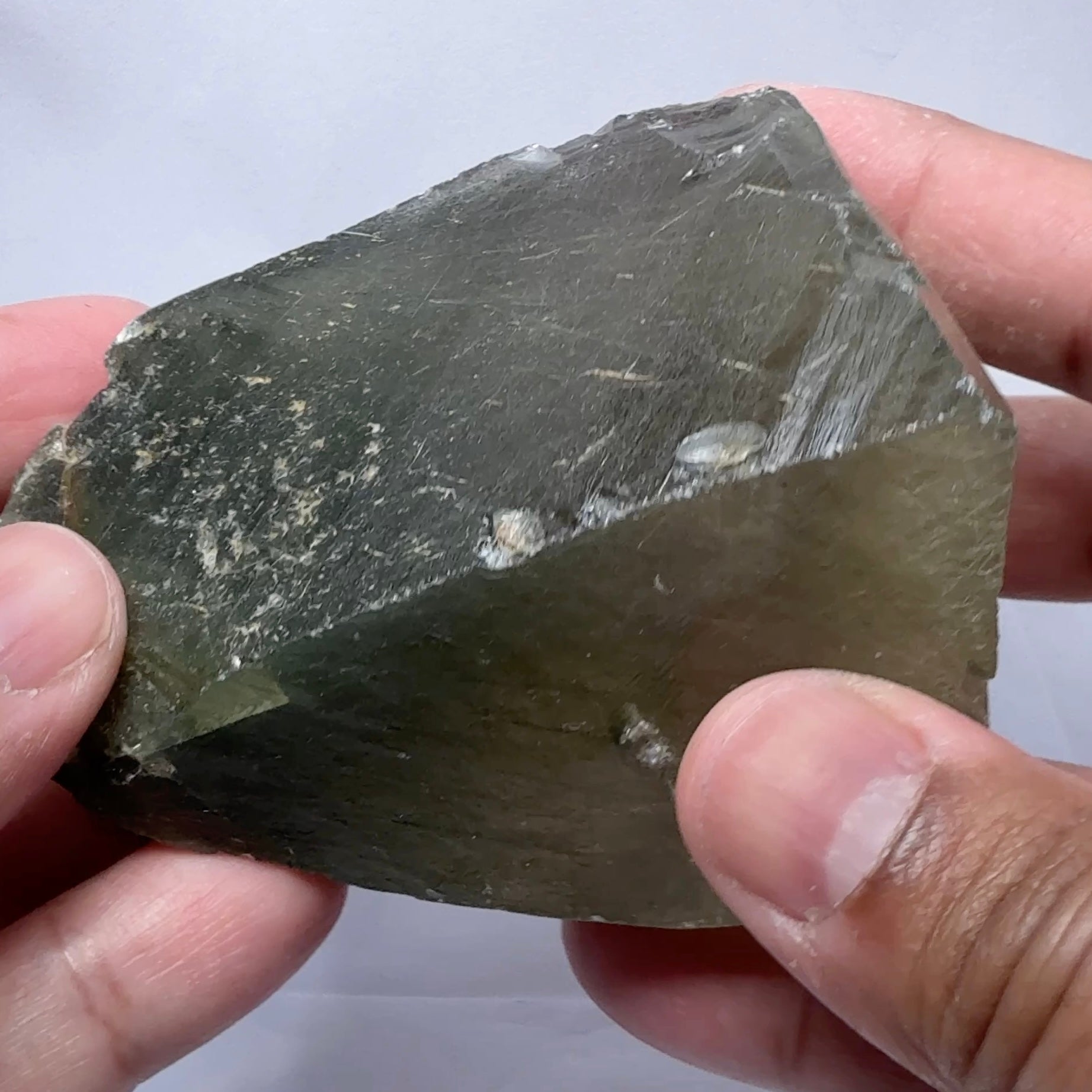 Very Rare, Green and Brown, Rutilated Quartz, 1618ct / 323.60gm, Tanzania, Untreated Unheated, very rare due to large size as well as both green and brown in the same stone, see videos, faceting and cabbing rough, 7.98 x 6.21 x 5.30cm