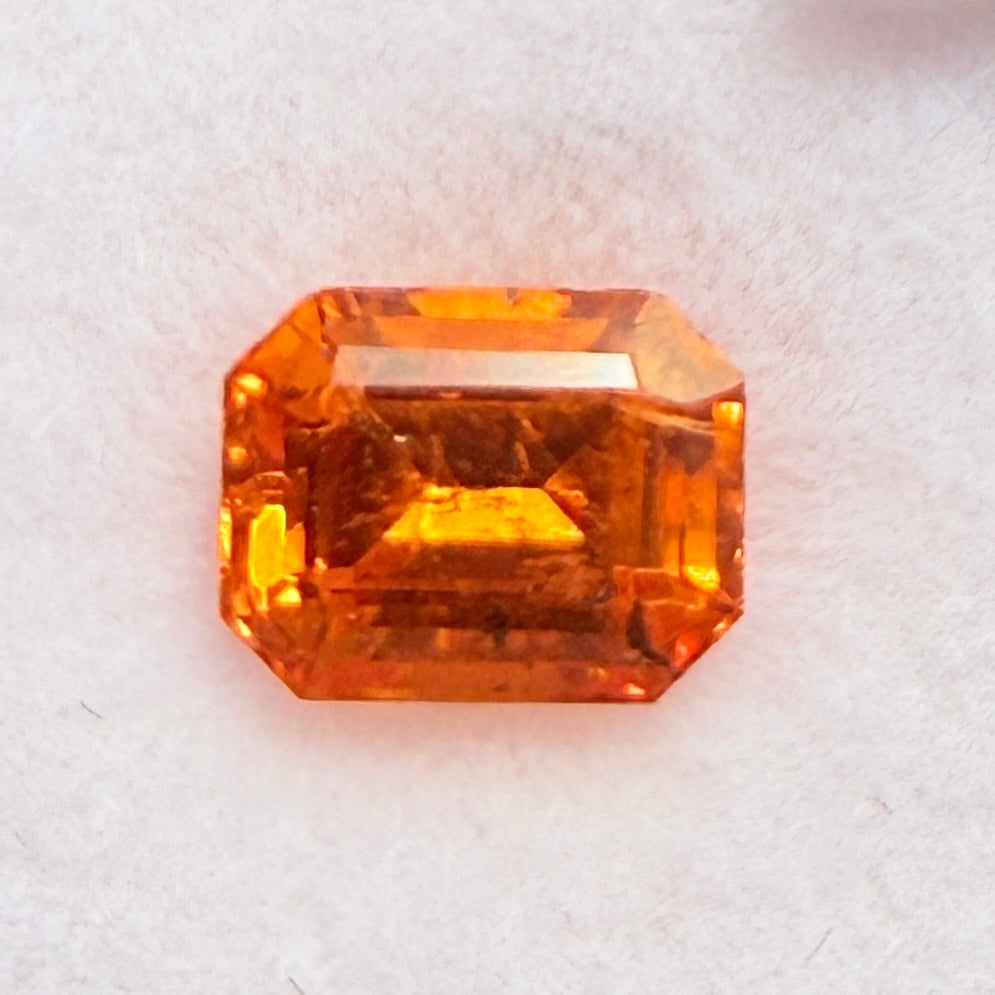 Mandarin Spessartite Garnet, 0.98ct, Loliondo, Tanzania, Untreated Unheated
