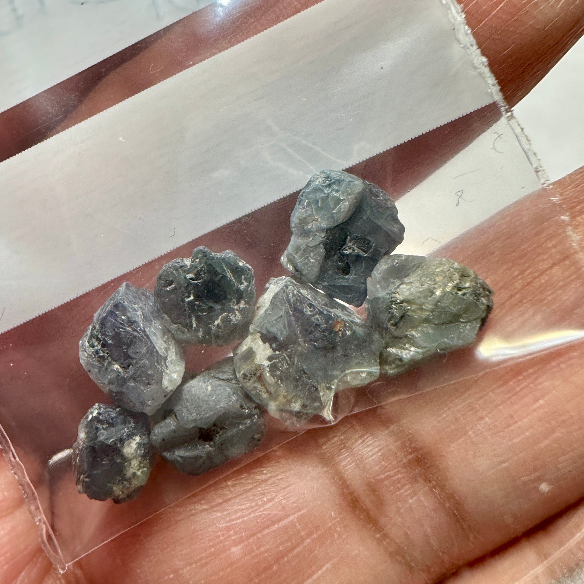 Alexandrite lot, 13.67ct, Tanzania, Untreated Unheated, good for inlay