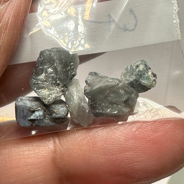 Alexandrite lot, 13.91ct, Tanzania, Untreated Unheated, good for inlay