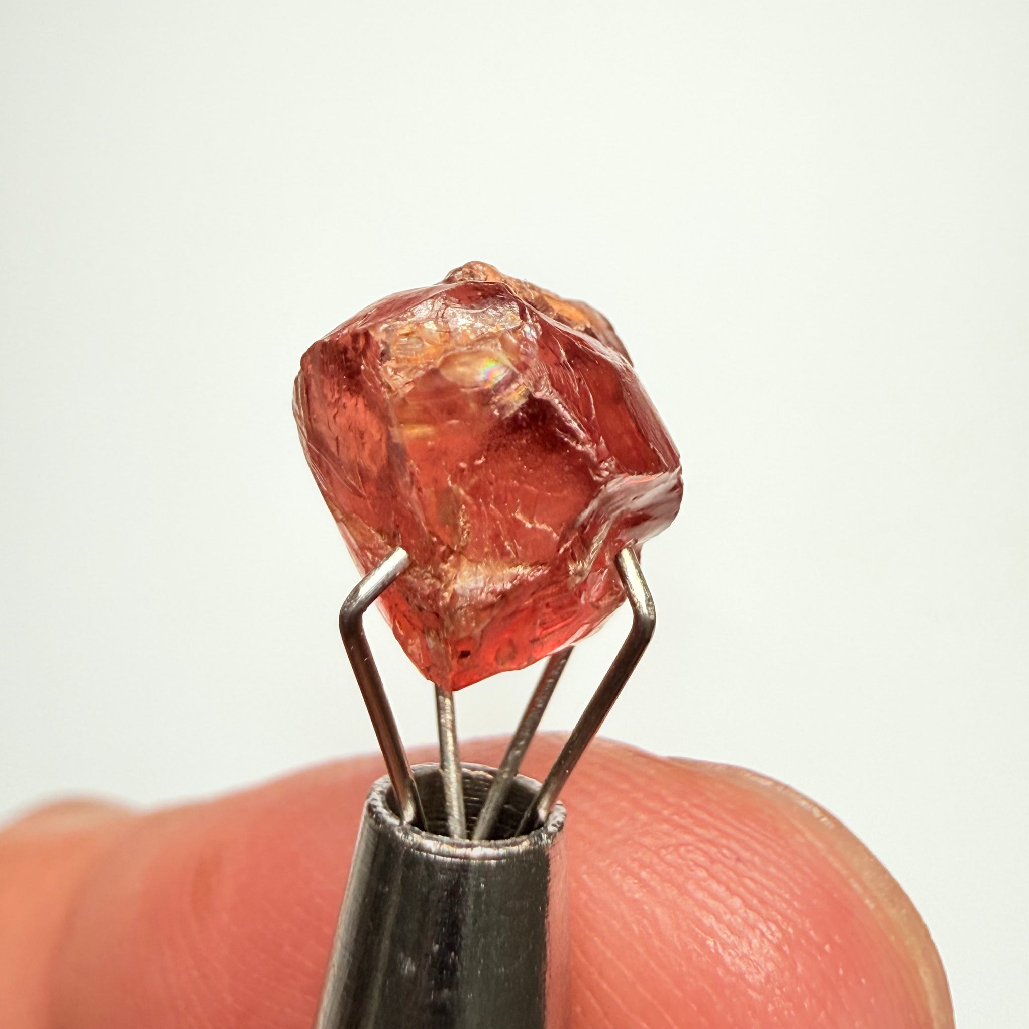 Malaya Garnet, 5.59ct, Tanzania, Untreated Unheated, slight issues on the outside that need to be ground off before faceting, will take off 1/3rd of the stone, rest vvs-if