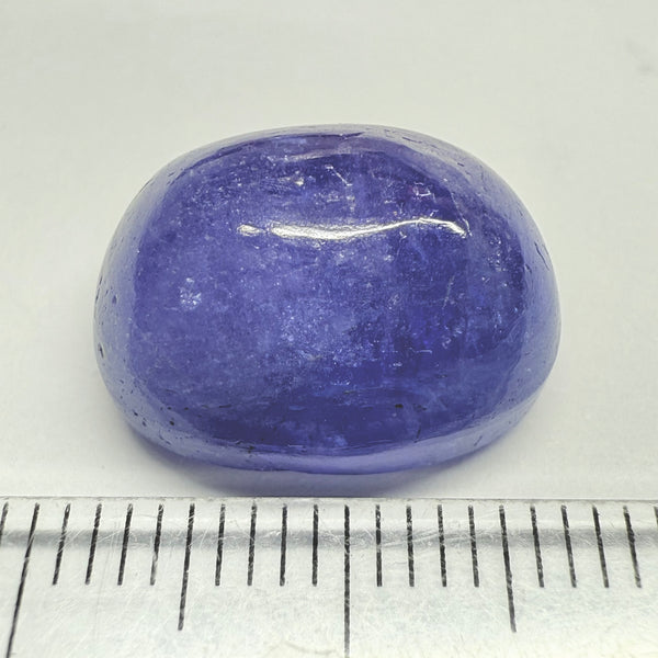 Tanzanite Cabochon, 19.38ct, Tanzania, gently heated