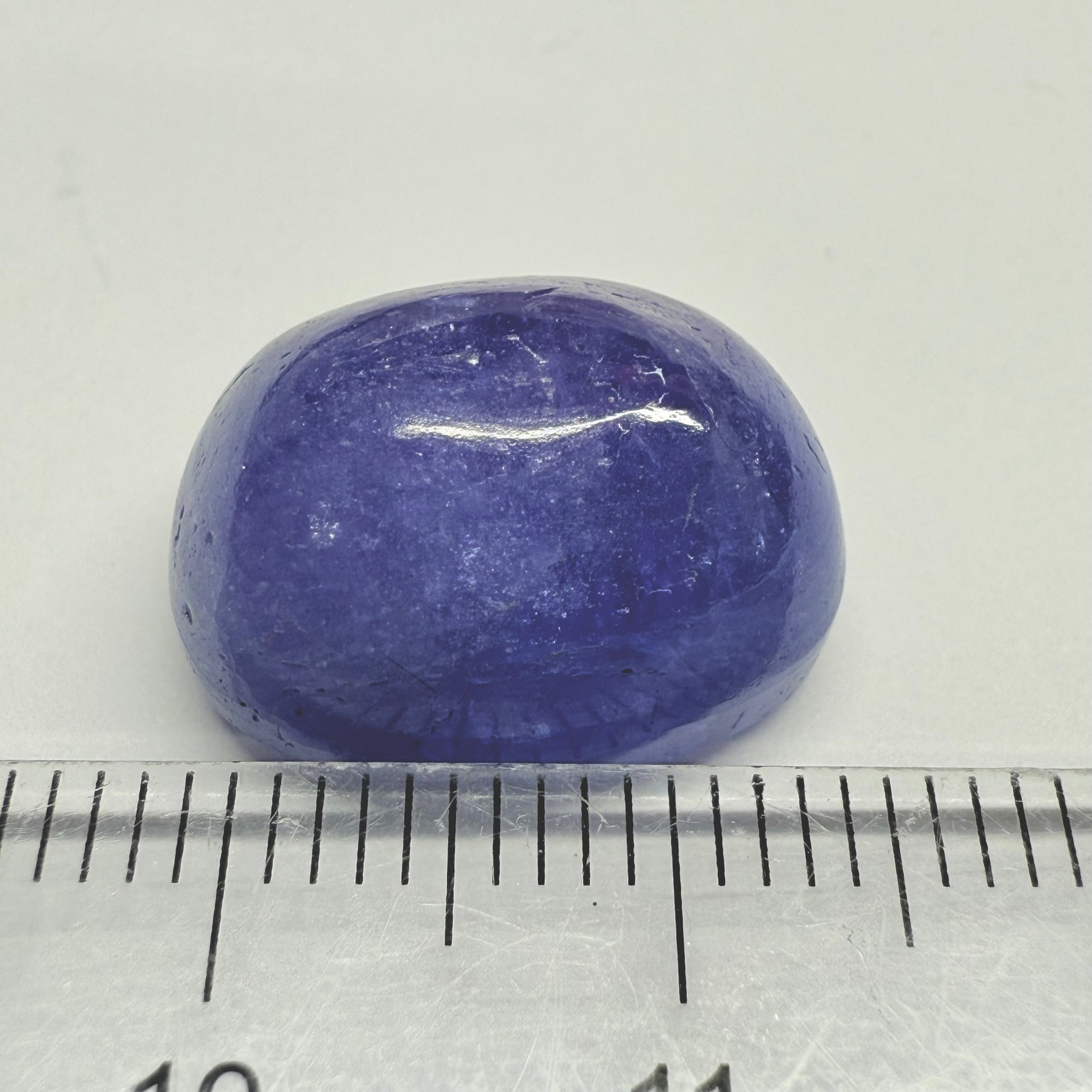 Tanzanite Cabochon, 19.38ct, Tanzania, gently heated