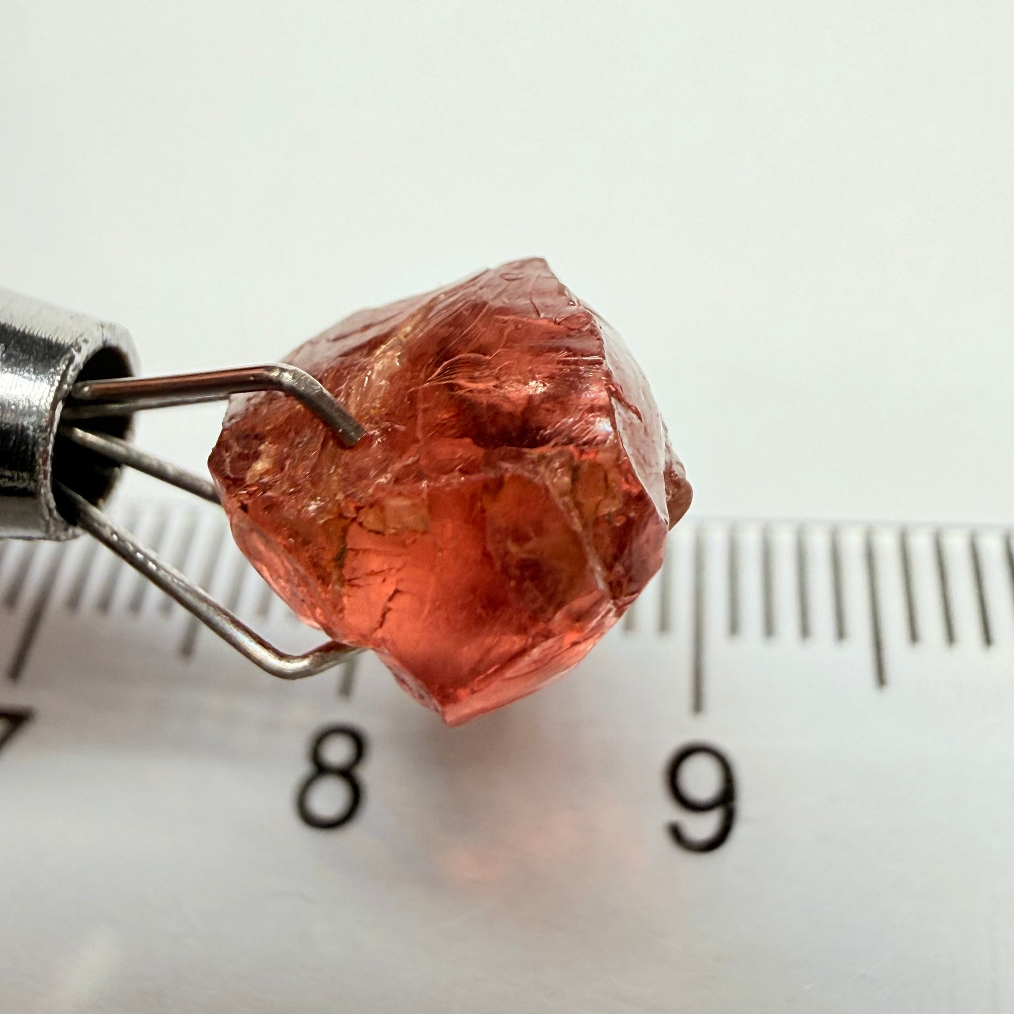 Malaya Garnet, 5.59ct, Tanzania, Untreated Unheated, slight issues on the outside that need to be ground off before faceting, will take off 1/3rd of the stone, rest vvs-if