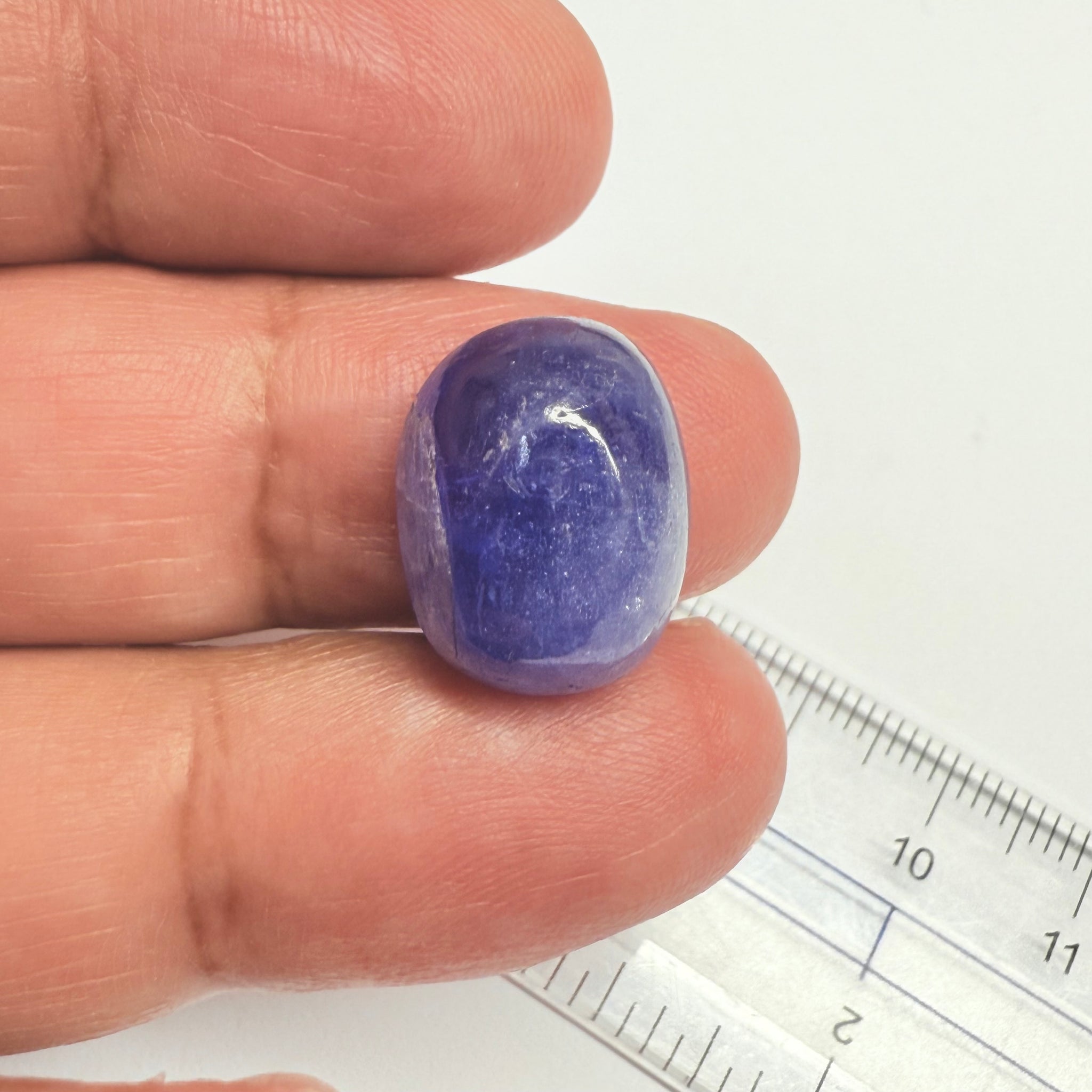 Tanzanite Cabochon, 19.38ct, Tanzania, gently heated