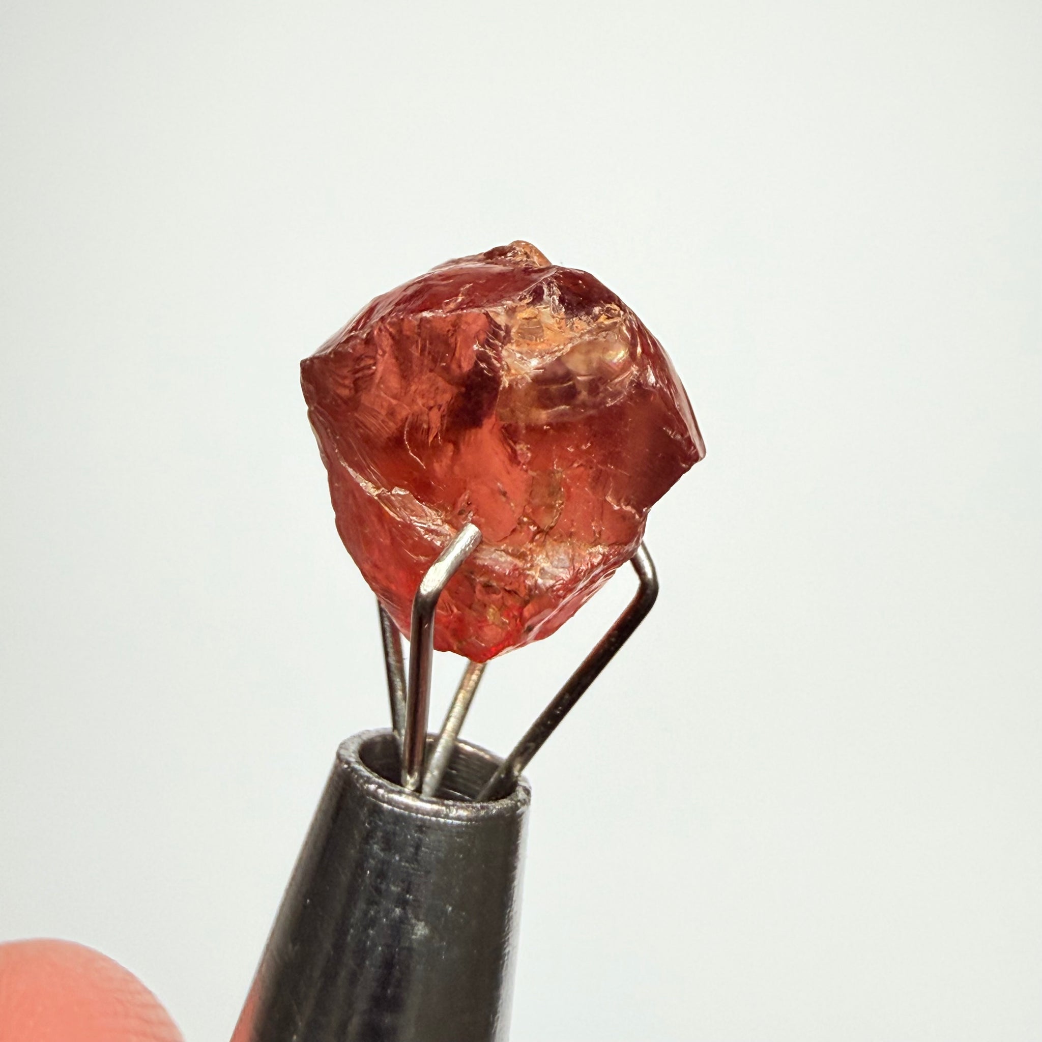 Malaya Garnet, 5.59ct, Tanzania, Untreated Unheated, slight issues on the outside that need to be ground off before faceting, will take off 1/3rd of the stone, rest vvs-if