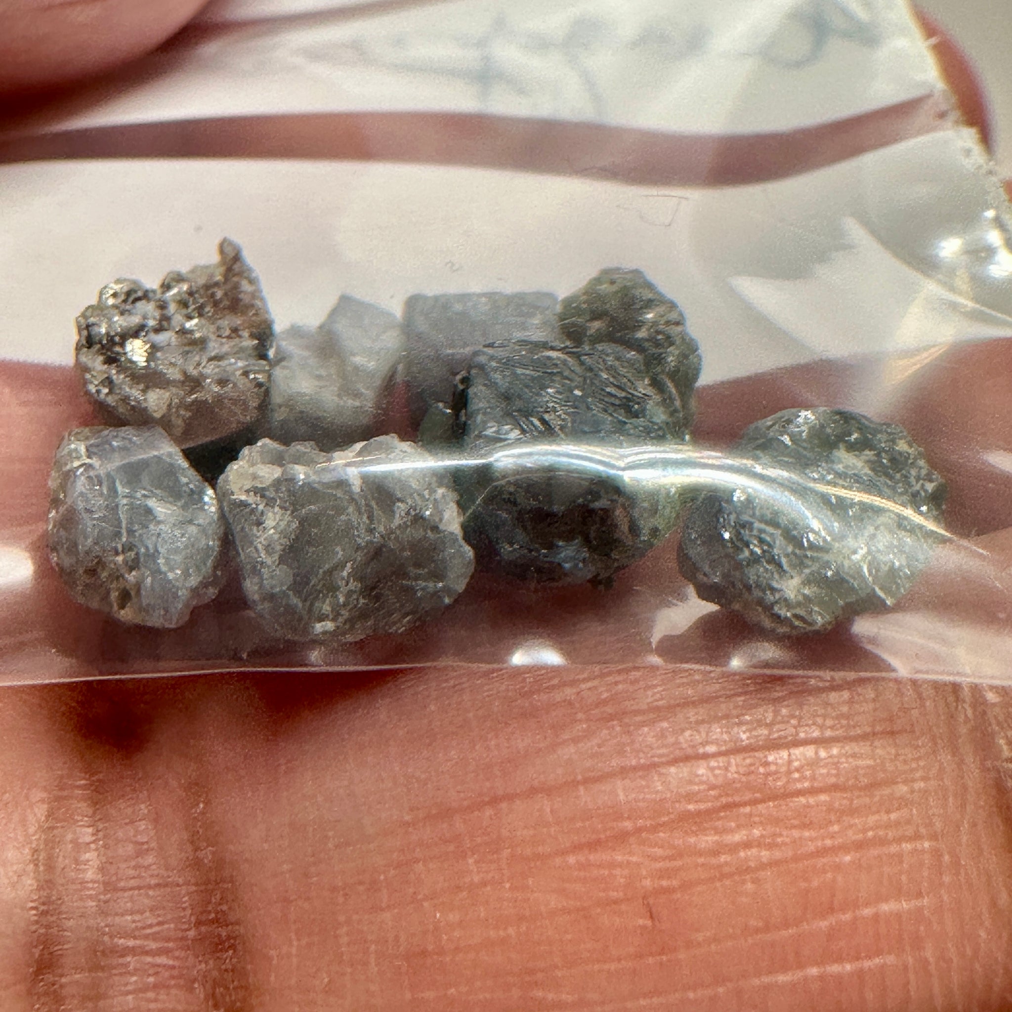 Alexandrite lot, 13.61ct, Tanzania, Untreated Unheated, good for inlay