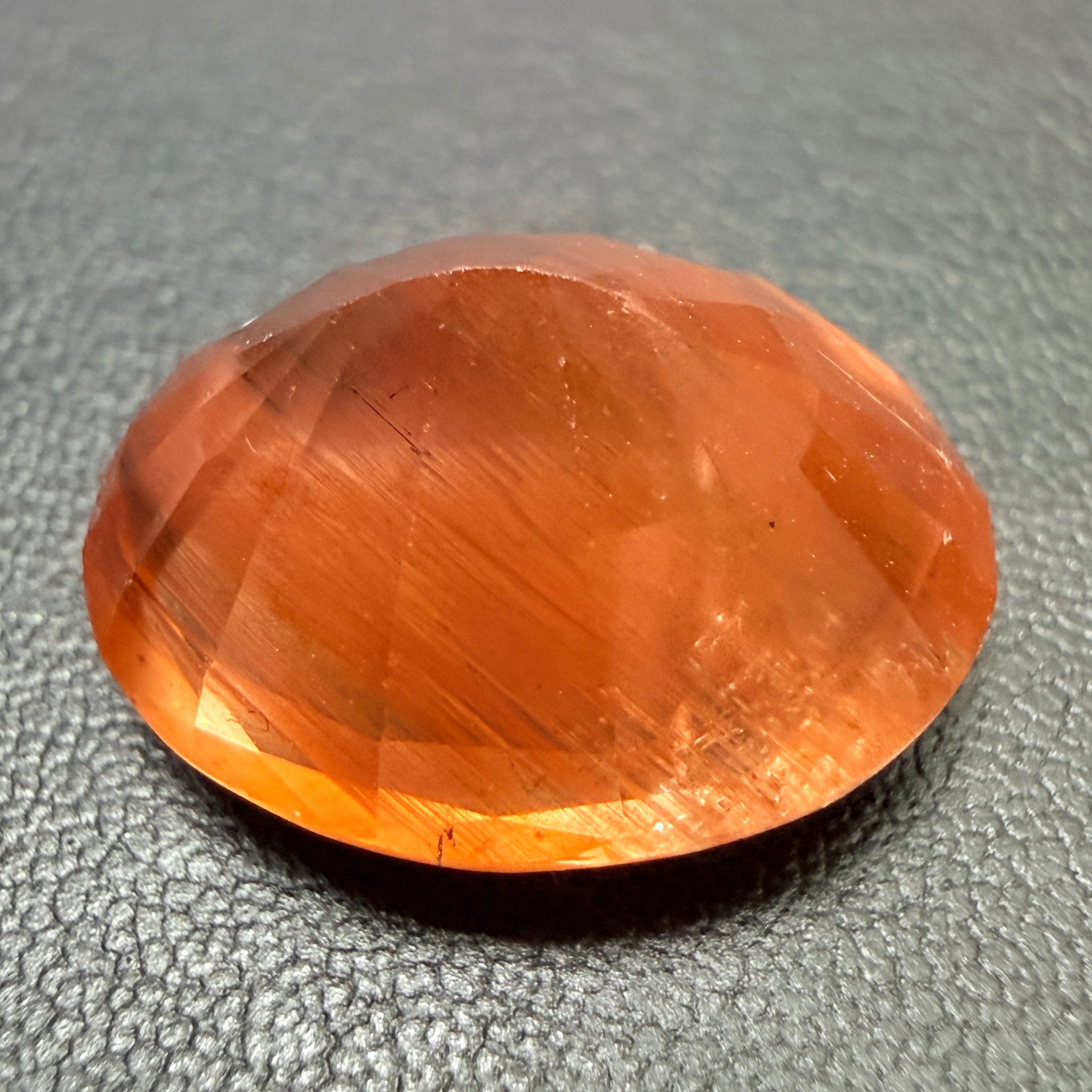 Red Scapolite, 8.47ct, Tanzania, Untreated Unheated, very rare, red under uv