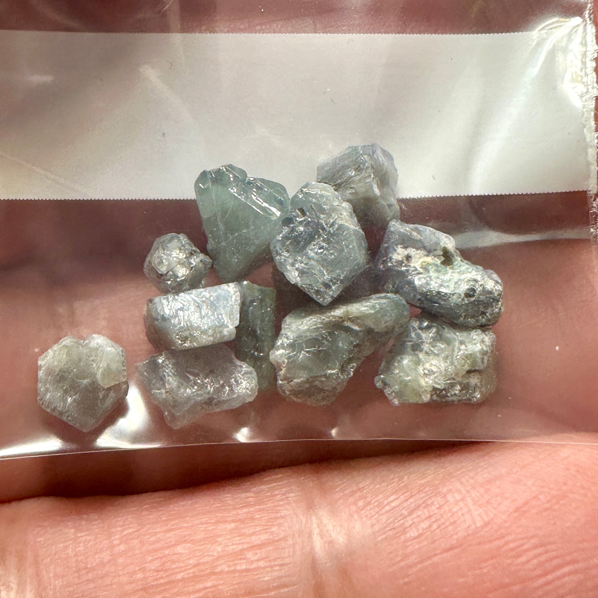 Alexandrite lot, 13.63ct, Tanzania, Untreated Unheated, good for inlay