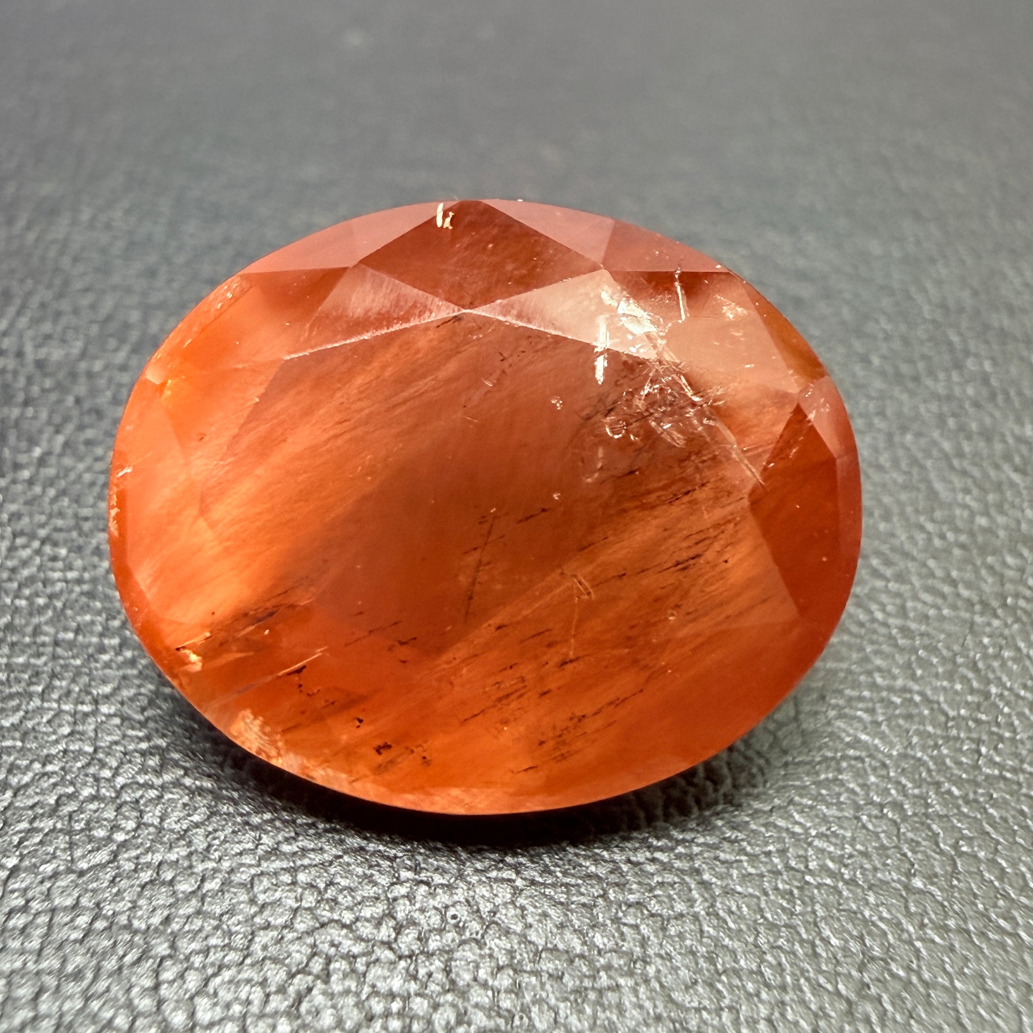 Red Scapolite, 8.47ct, Tanzania, Untreated Unheated, very rare, red under uv