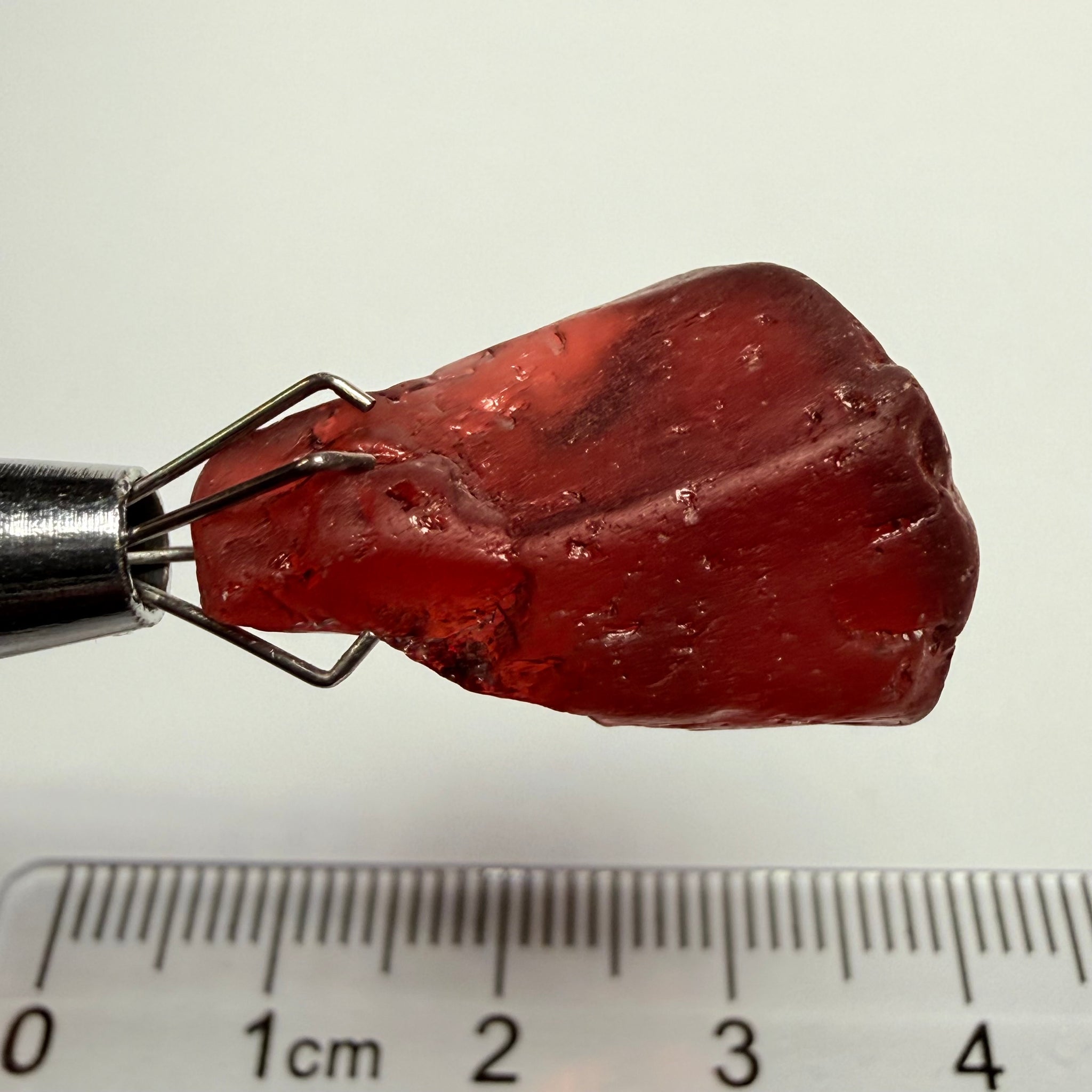 Umba Garnet, 22.67ct, Umba Tanzania, Untreated Unheated, vvs, mark shape, darkish tone