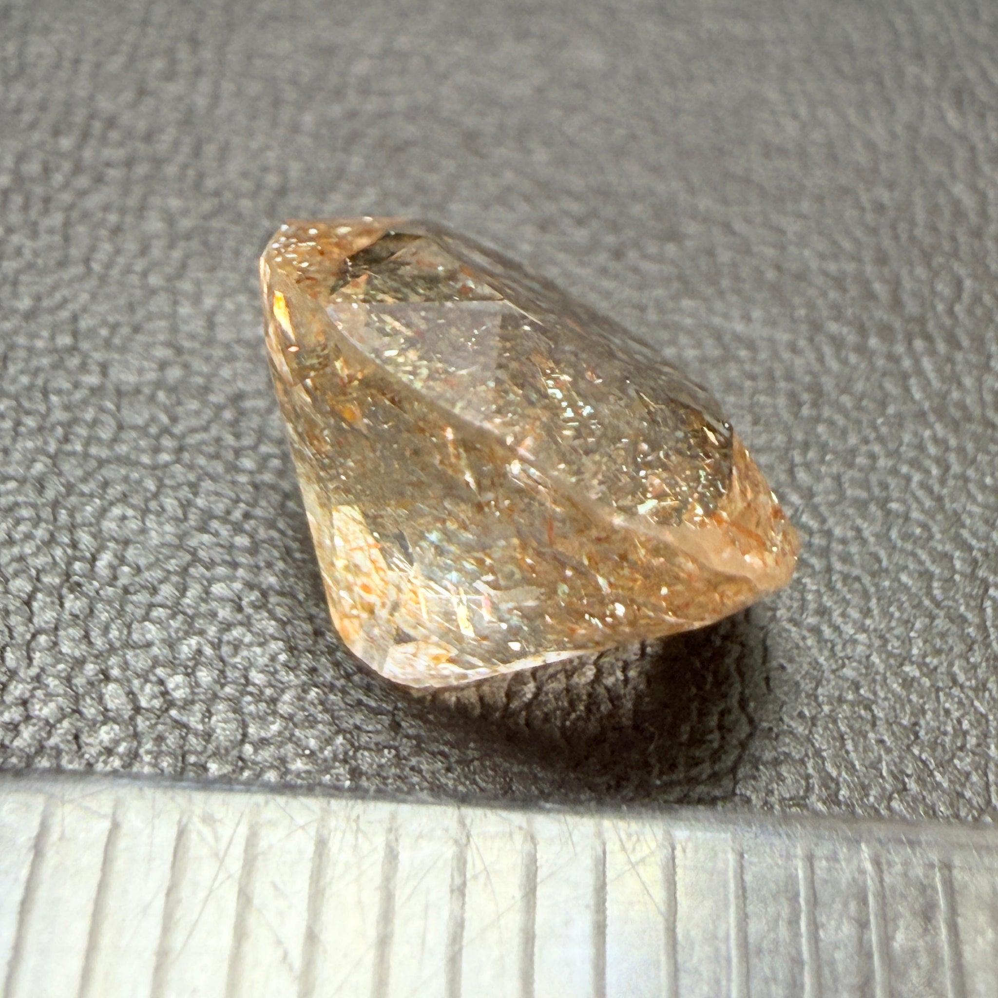 Confetti Sunstone, 2.95ct, Tanzania, Untreated Unheated