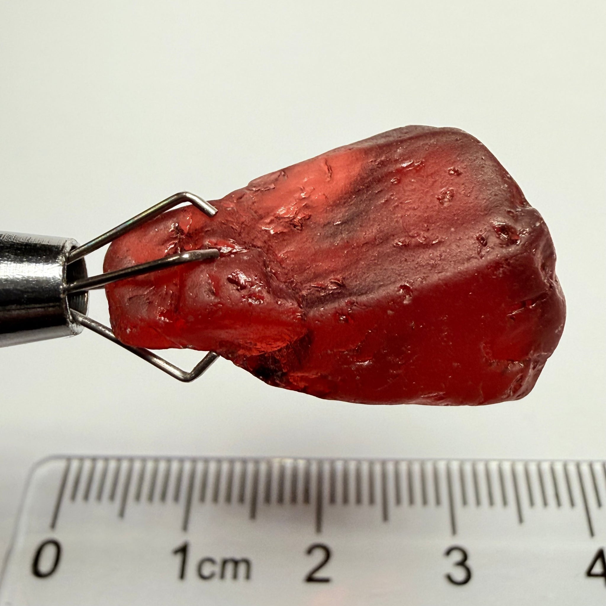 Umba Garnet, 22.67ct, Umba Tanzania, Untreated Unheated, vvs, mark shape, darkish tone