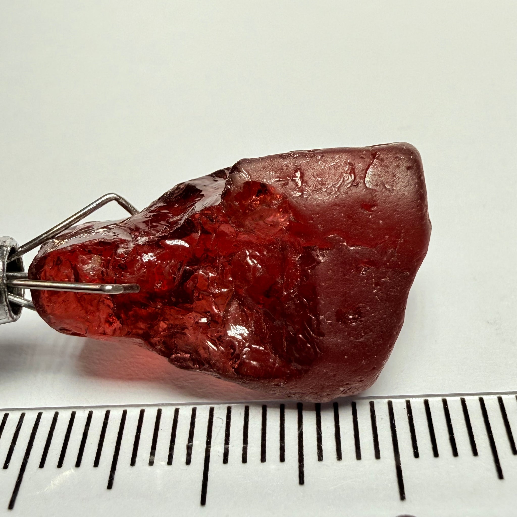 Umba Garnet, 22.67ct, Umba Tanzania, Untreated Unheated, vvs, mark shape, darkish tone