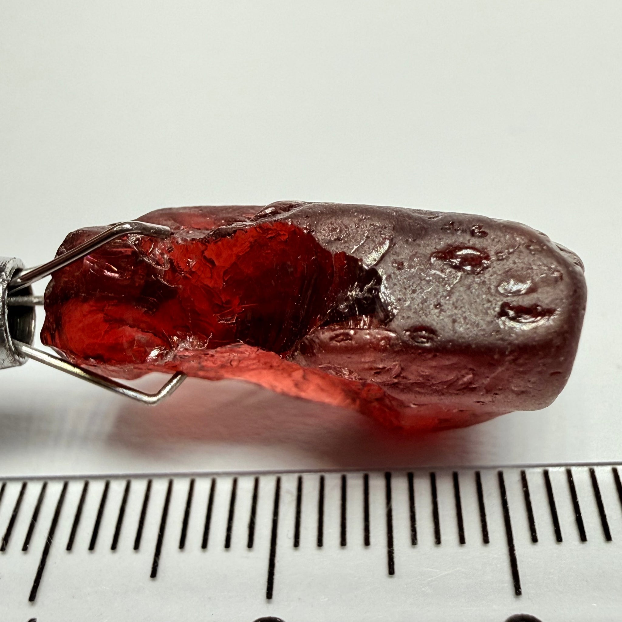 Umba Garnet, 22.67ct, Umba Tanzania, Untreated Unheated, vvs, mark shape, darkish tone