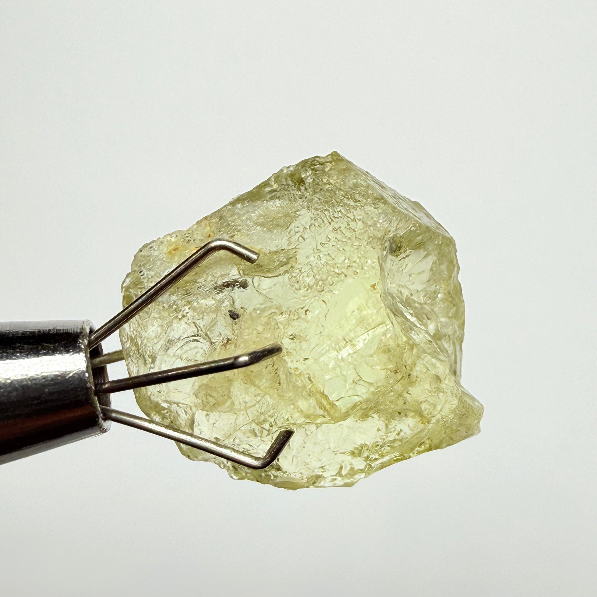 Heliodor, 10.47ct, Loliondo, Tanzania, Untreated Unheated, vvs but a flattish shape, see pics