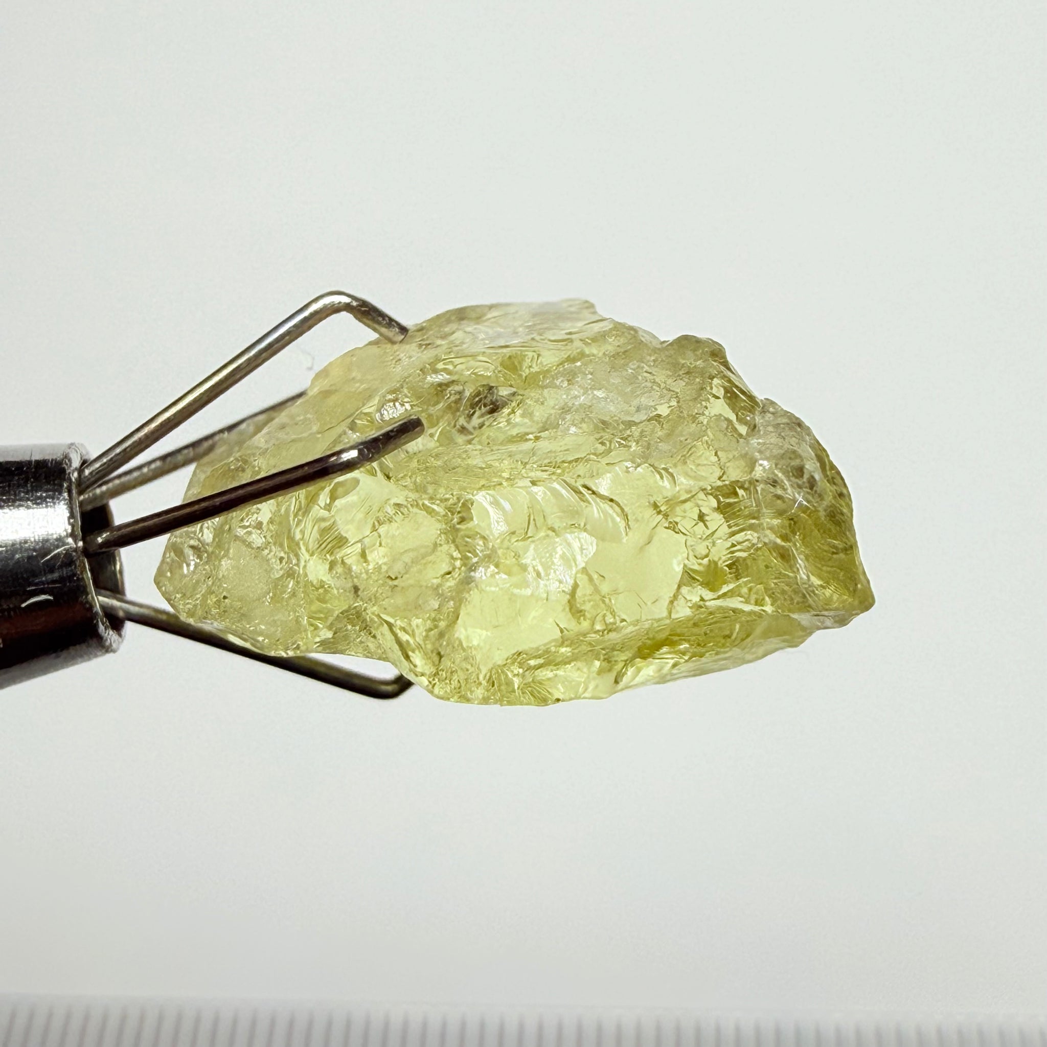 Heliodor, 10.47ct, Loliondo, Tanzania, Untreated Unheated, vvs but a flattish shape, see pics