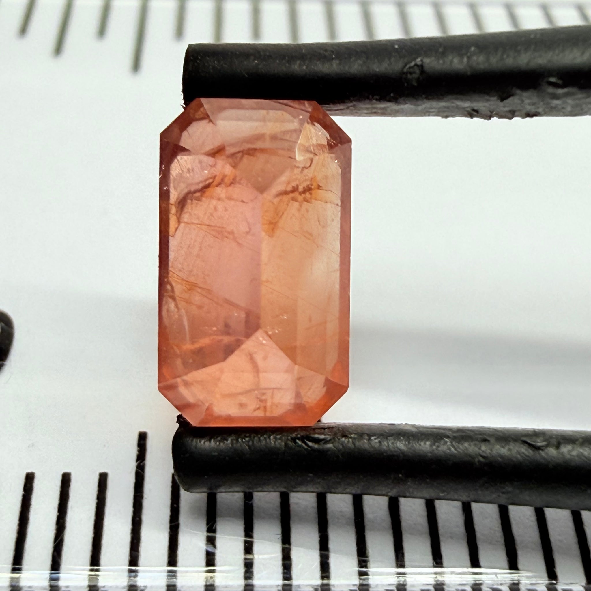 Sapphire, 2.21ct, Umba Valley, Tanzania, Untreated Unheated