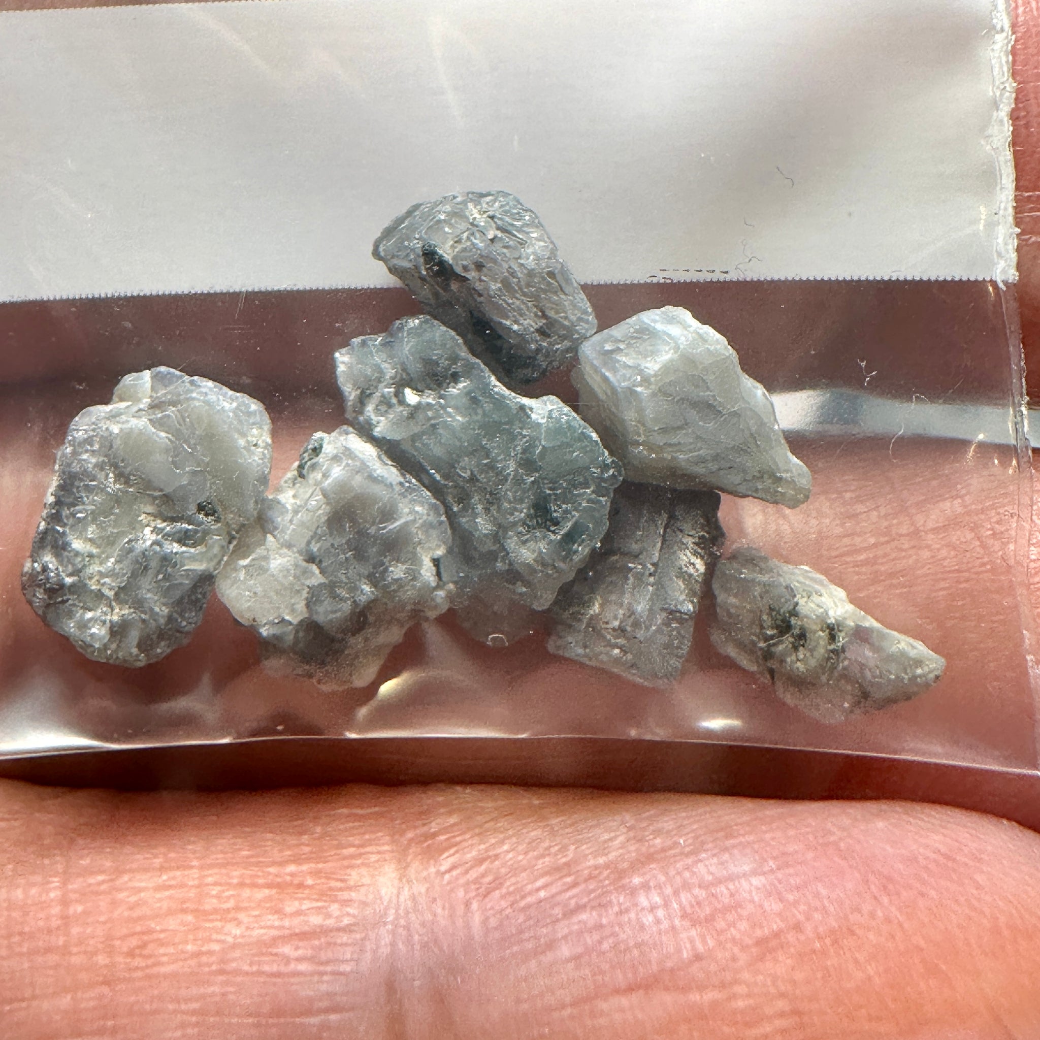 Alexandrite lot, 14.57ct, Tanzania, Untreated Unheated, good for inlay