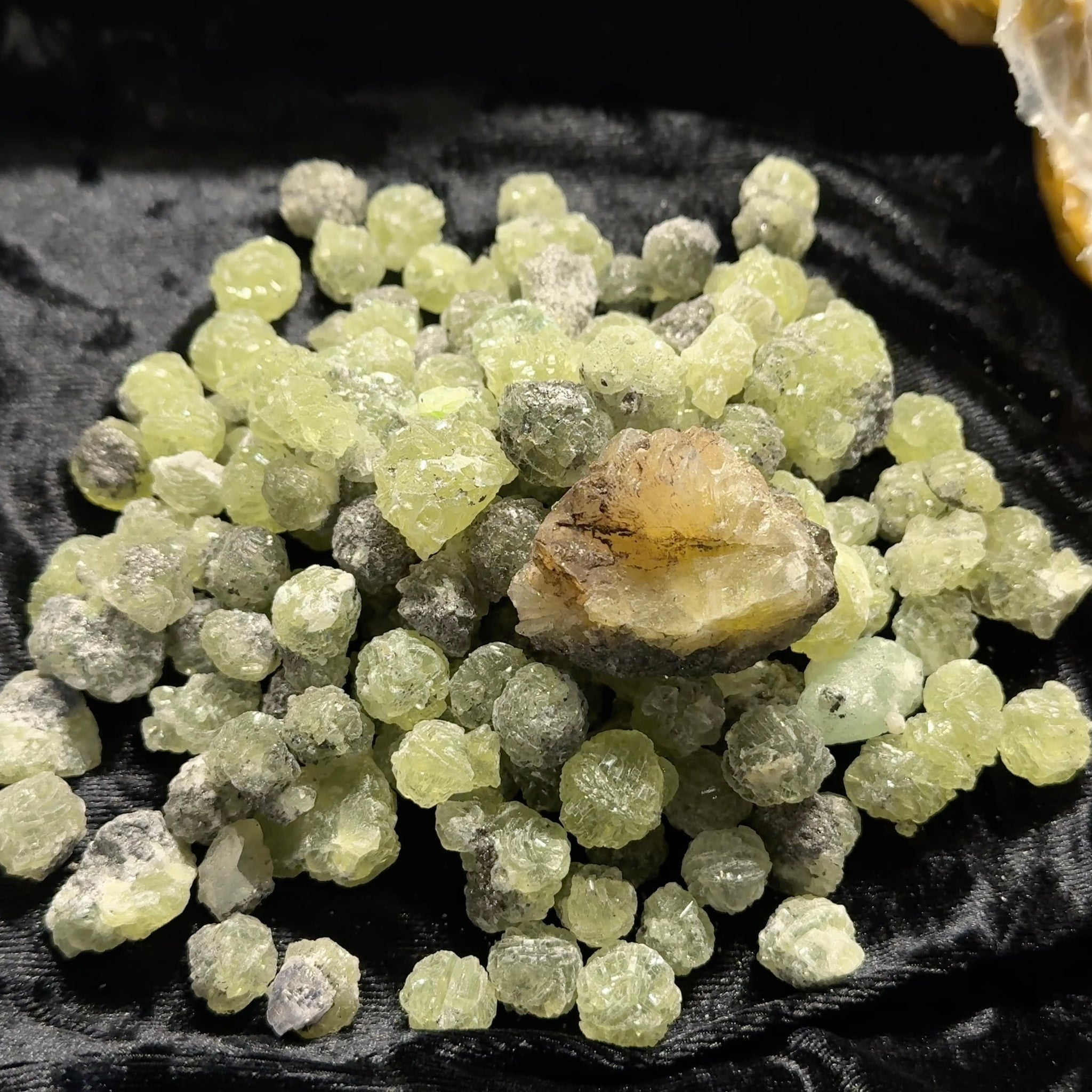 Prehnite Crystal Wholesale Lot, 710gm, Merelani, Tanzania, mined with Tanzanite, Unheated Untreated, still with mine dirt, needs to be washed