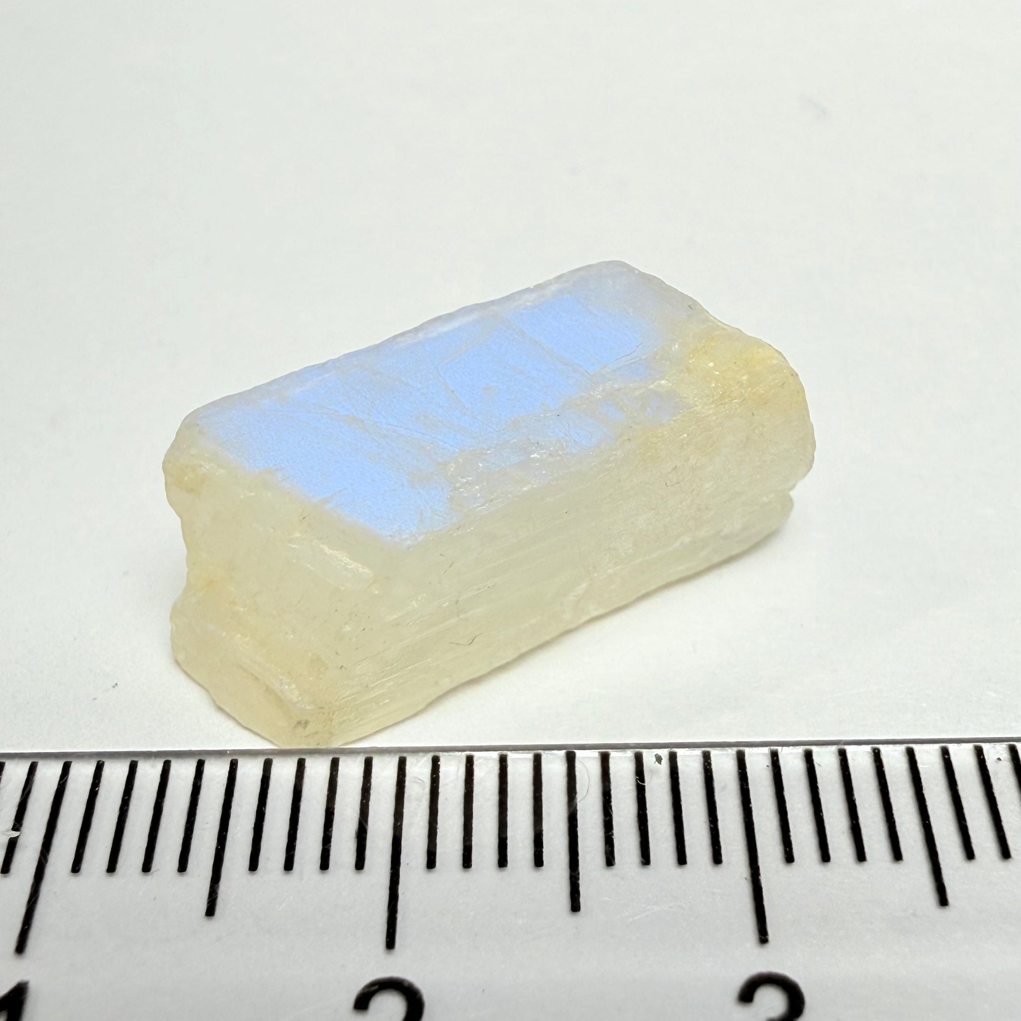 Blue Sheen Moonstone, 12.91ct, Tanzania, Untreated Unheated, mark the angle of the Sheen