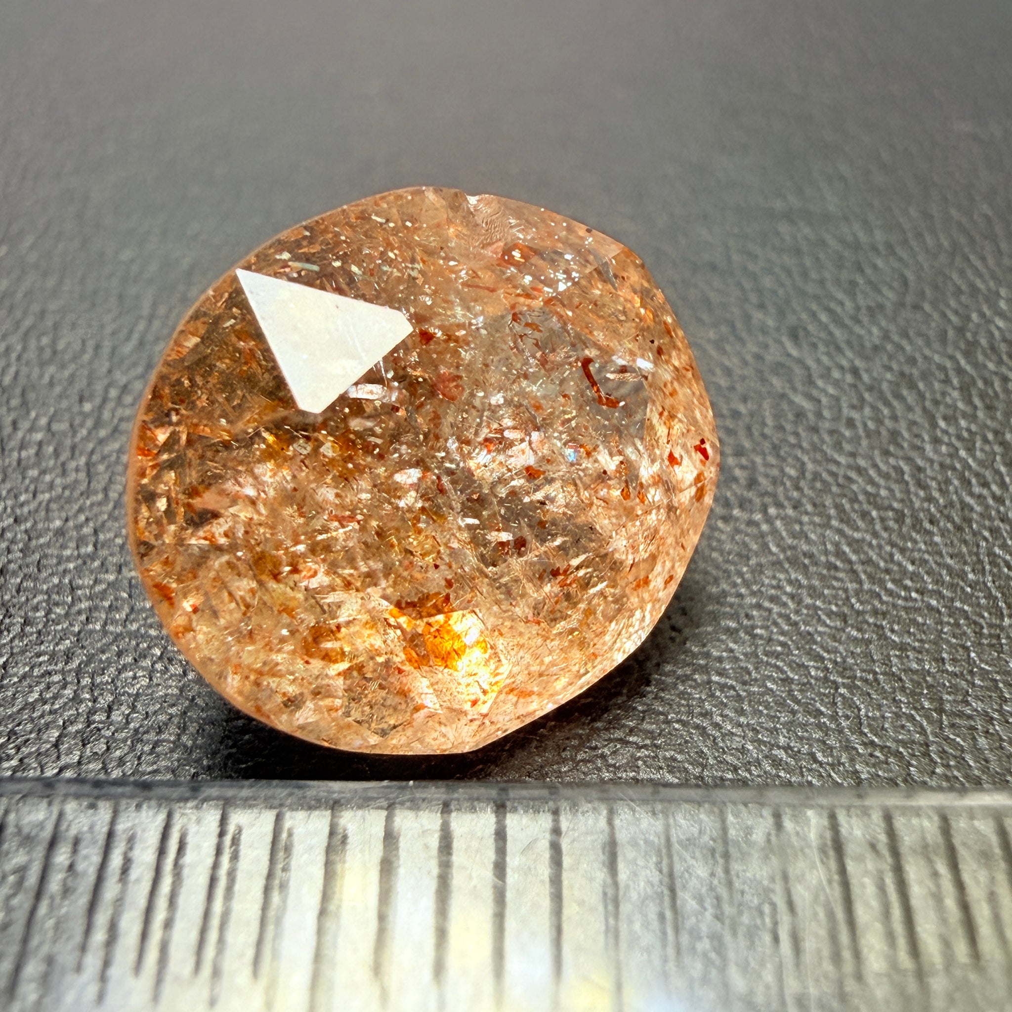 Confetti Sunstone, 5.80ct, Tanzania, Untreated Unheated