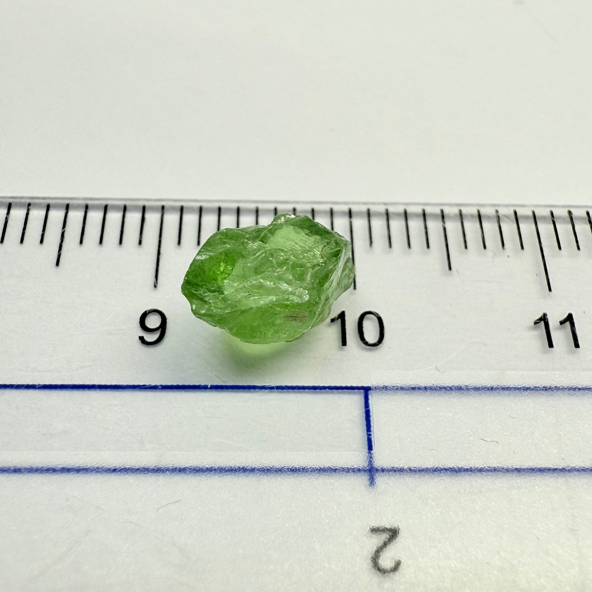 Tsavorite Garnet, 2.16ct, Tanzania, Untreated Unheated, veils