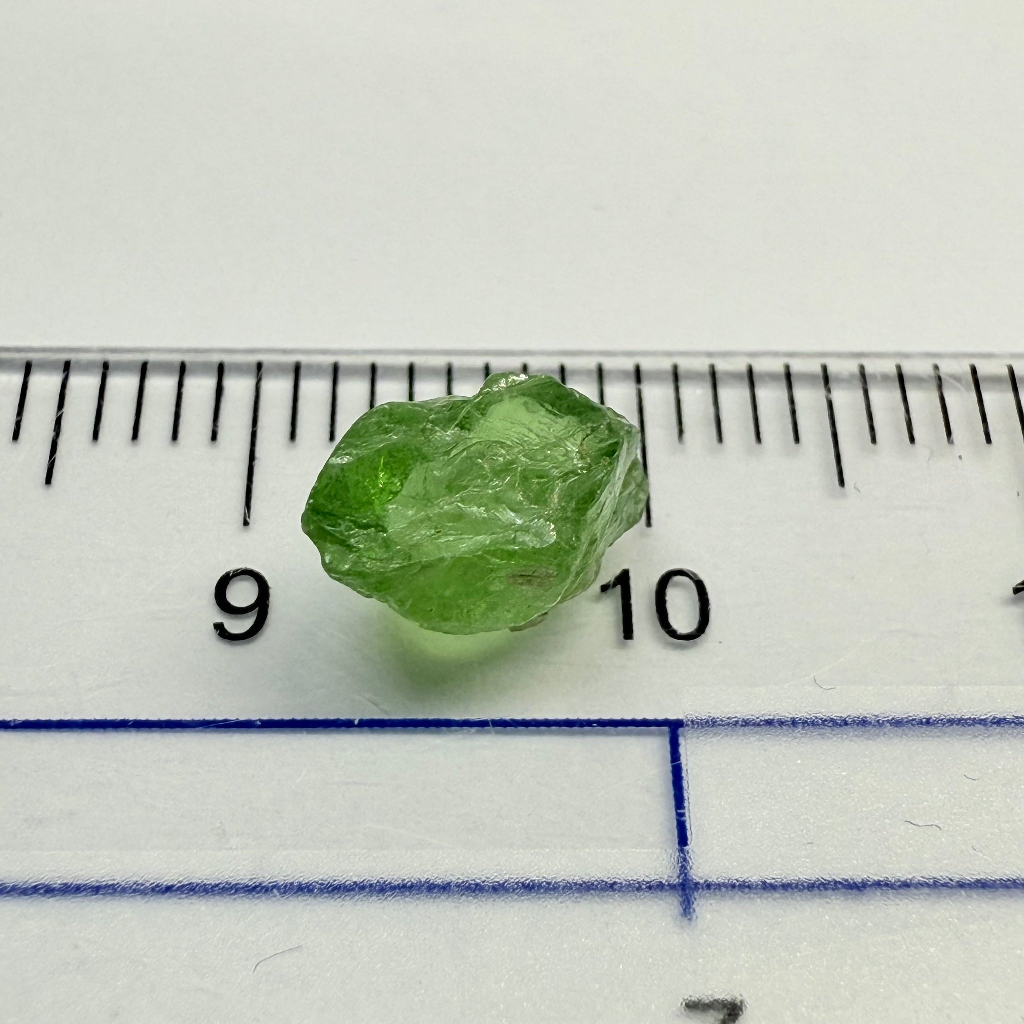 Tsavorite Garnet, 2.16ct, Tanzania, Untreated Unheated, veils
