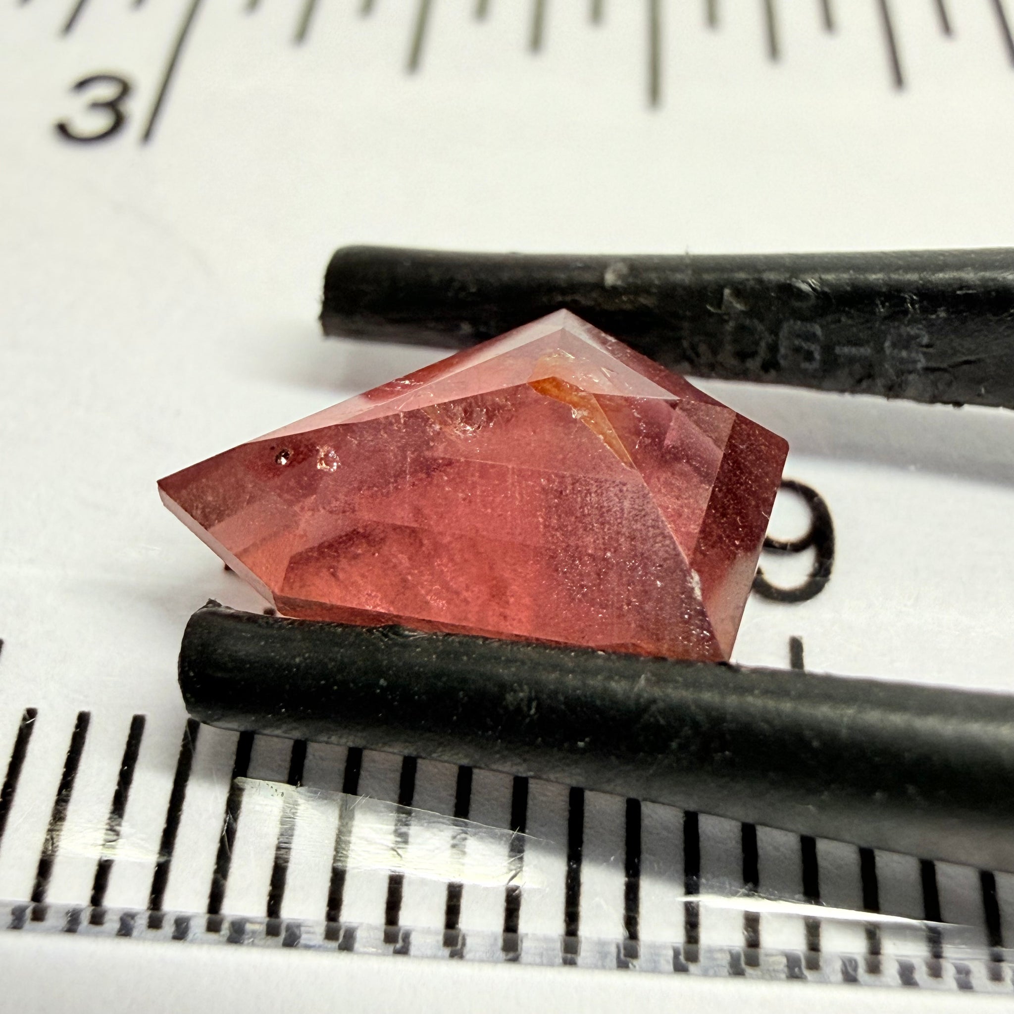 Sapphire, fancy tablet cut, 3.17ct, Umba Valley, Tanzania, Untreated Unheated