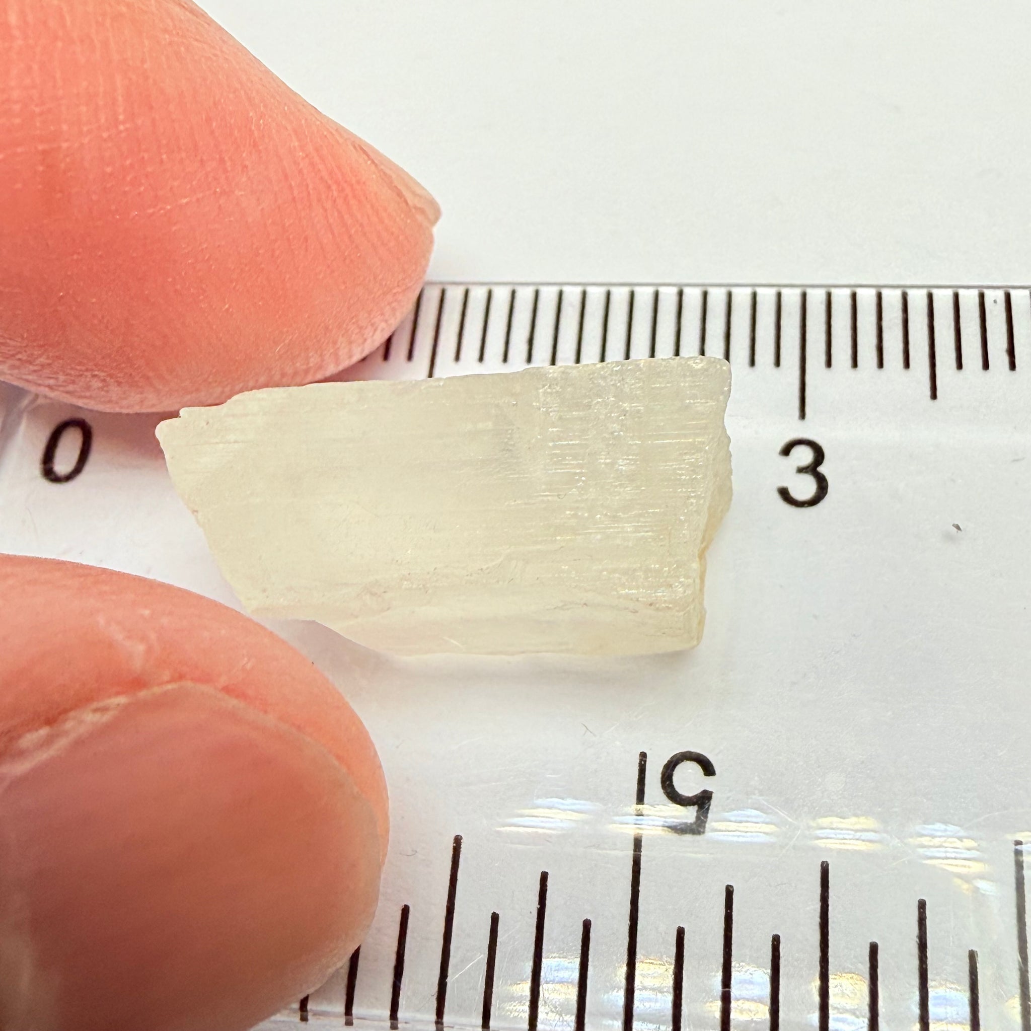 Blue Sheen Moonstone, 13.95ct, Tanzania, Untreated Unheated, note Sheen position, there are some fractures on one side, I have tilted the stone in some pictures to reflect the cracks so you can see their position