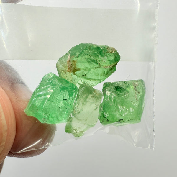 Tsavorite Garnet Lot, 16.08ct, Tanzania, Untreated Unheated, veils and slight tiny cracks, two pieces flat shape