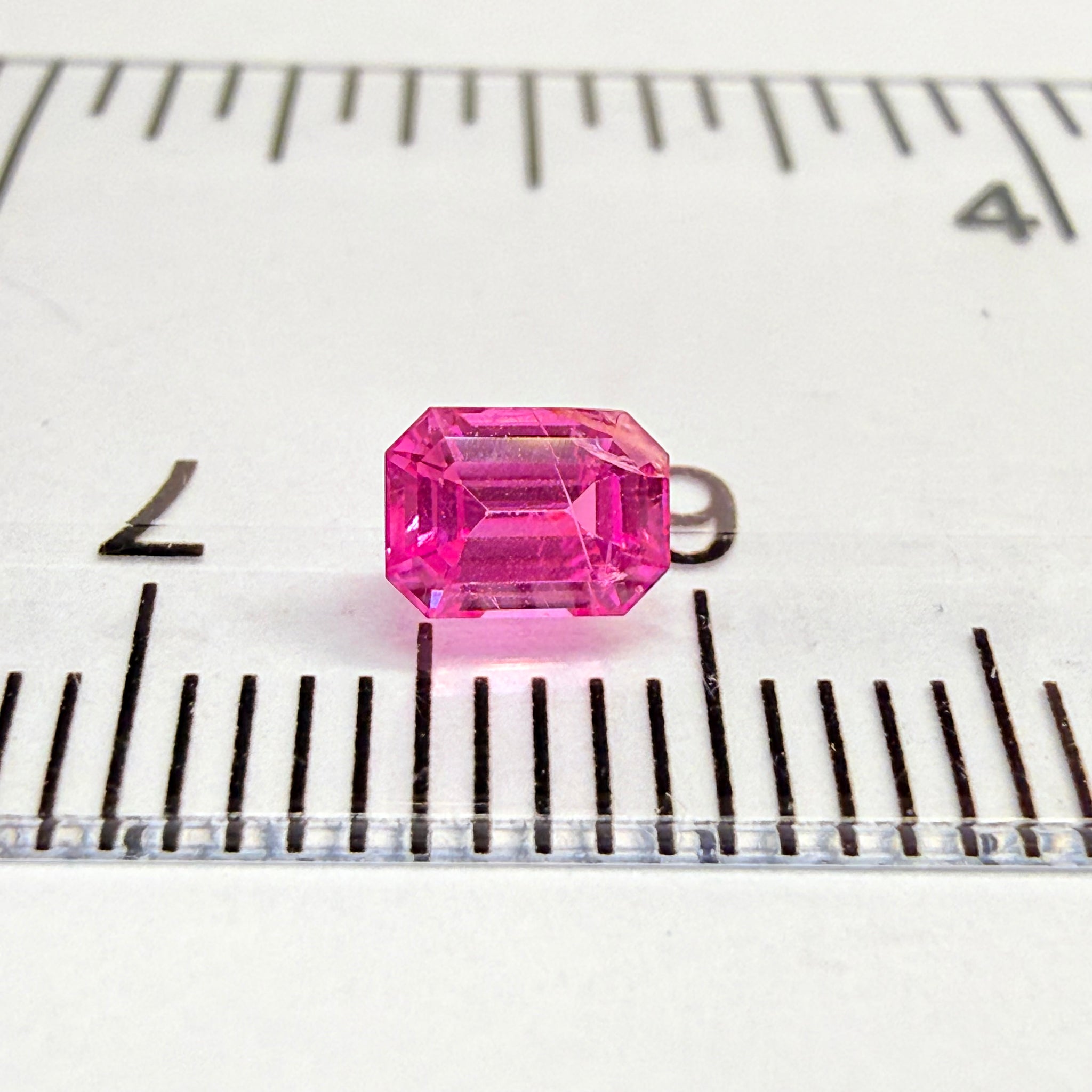 Sapphire, 0.49ct, Tanzania, Untreated Unheated, colour seems to be both reddish and pinkish at the same time