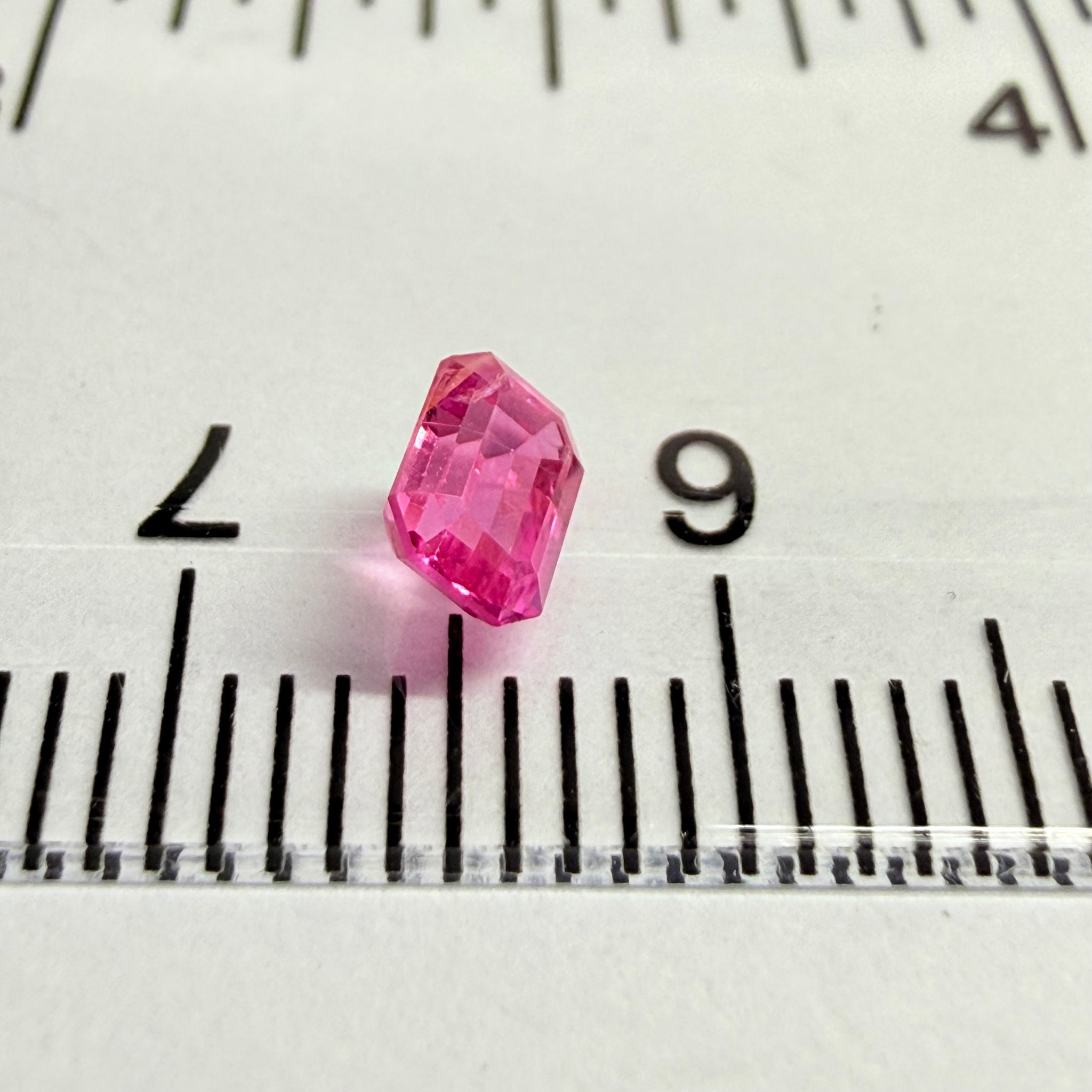 Sapphire, 0.49ct, Tanzania, Untreated Unheated, colour seems to be both reddish and pinkish at the same time