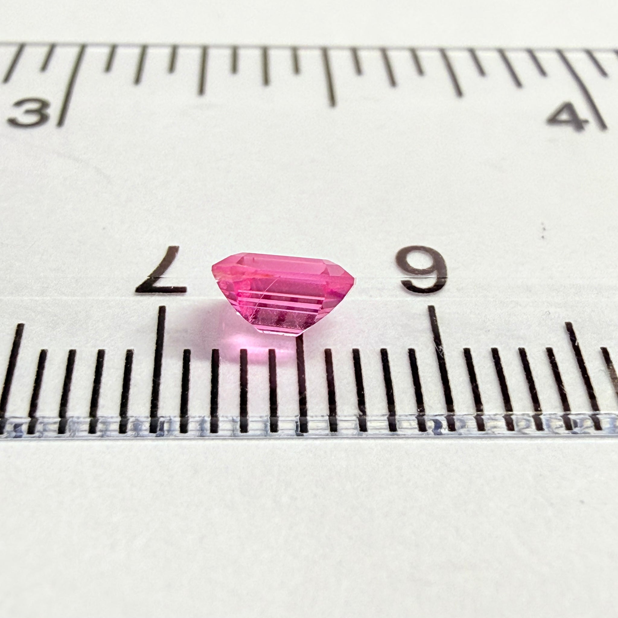 Sapphire, 0.49ct, Tanzania, Untreated Unheated, colour seems to be both reddish and pinkish at the same time