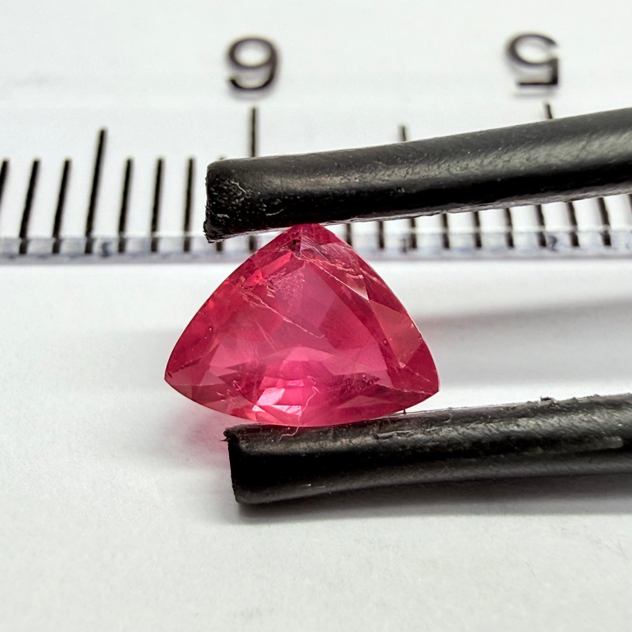 Ruby, 0.76ct, Tanzania, Untreated Unheated