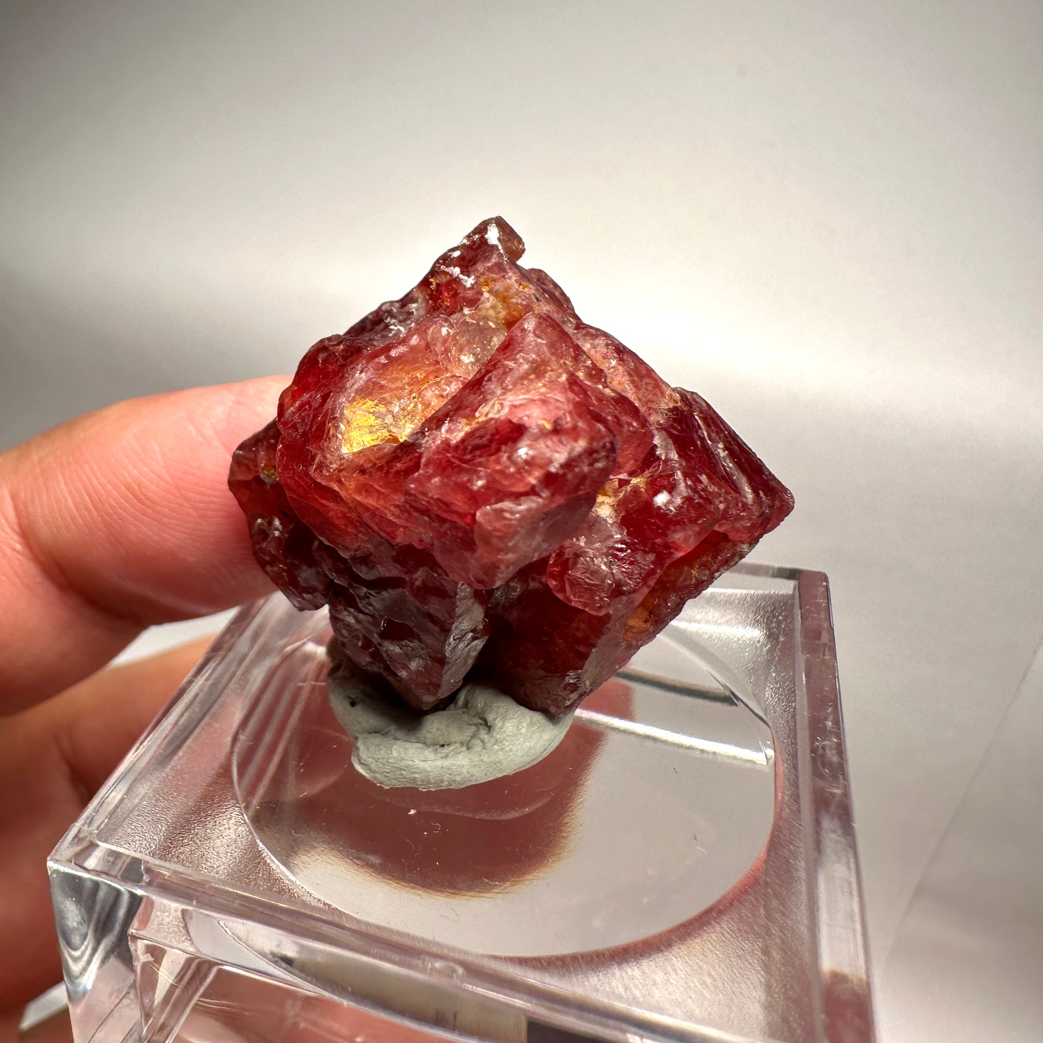 Mahenge Spinel Crystal, 94.21ct, Mahenge, Tanzania, Untreated Unheated. 29 x 23.9 x 24 mm