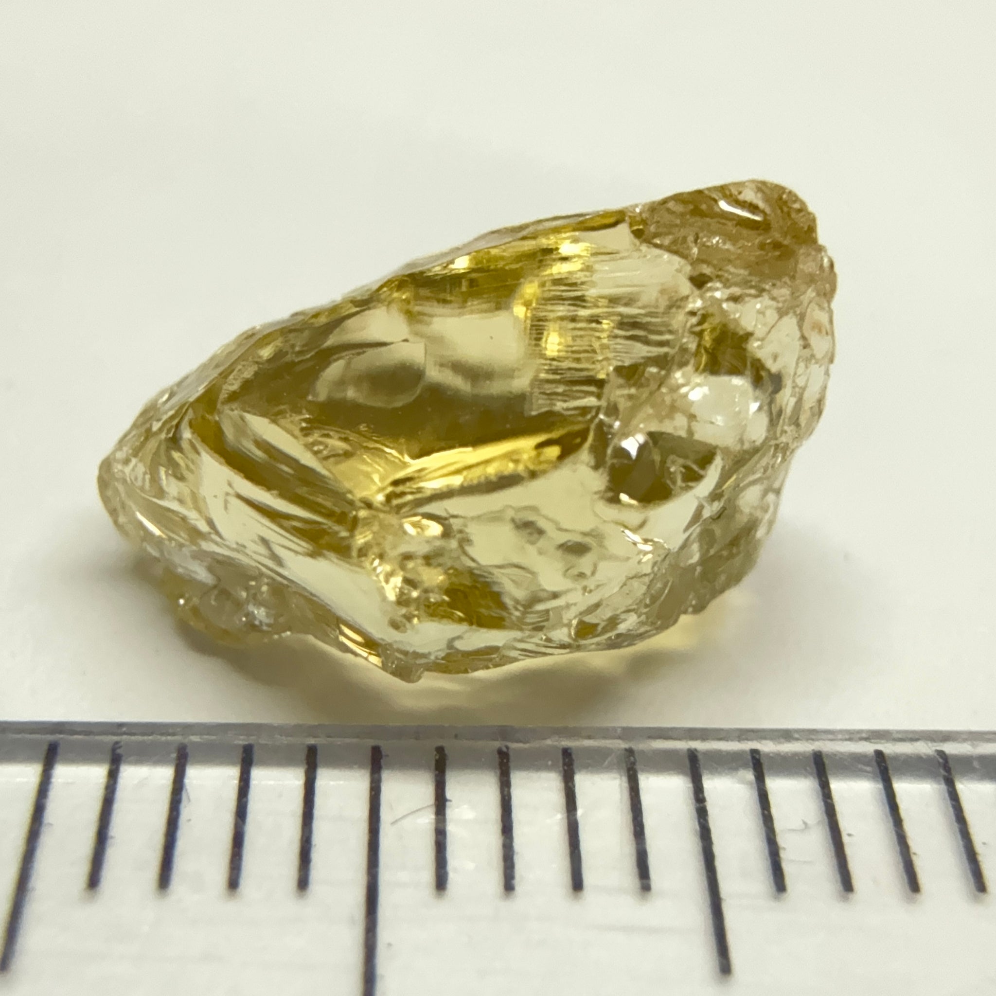 Yellow Tourmaline Crystal, 4.91ct, VVS-IF, Tanzania, Untreated Unheated. 12 x 7 x 6mm